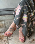 Minnie Rose sandalo in pelle e camoscio color rosa tacco 7 artigianale toscano