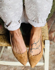 Delan Cuoio ballerina chanel in camoscio nocciola con tacco 2 cm. artigianale pugliese