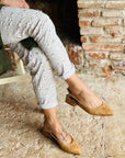 Delan Cuoio ballerina chanel in camoscio nocciola con tacco 2 cm. artigianale pugliese