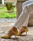 Paulette Yellow decolletè in nappa gialla con cinturino tacco 6cm artigianale marchigiano