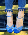 Chains Blue decolletè con cinturino in nappa blu tacco 8 artigianale marchigiana