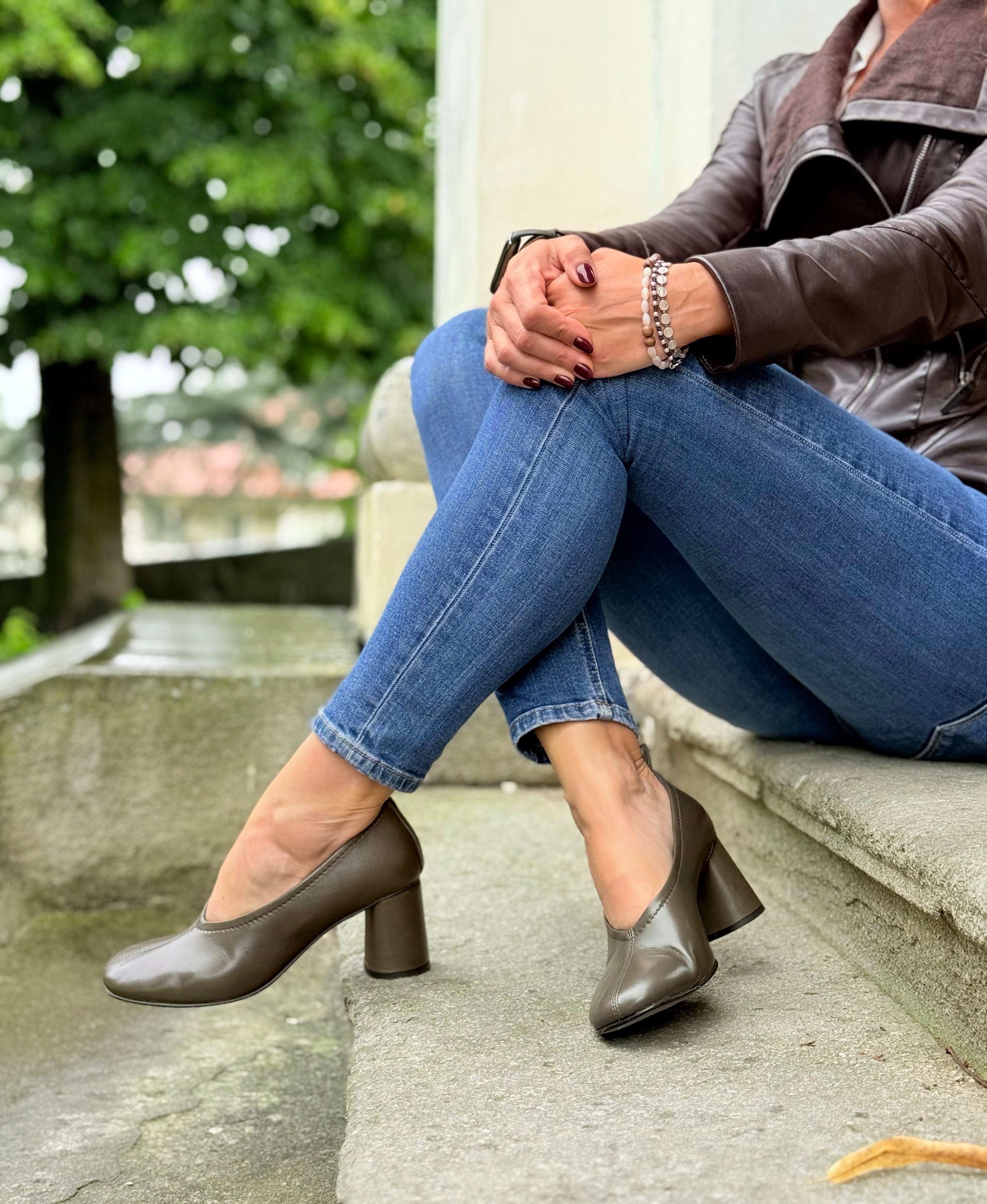 La Gatta Con Gli Stivali