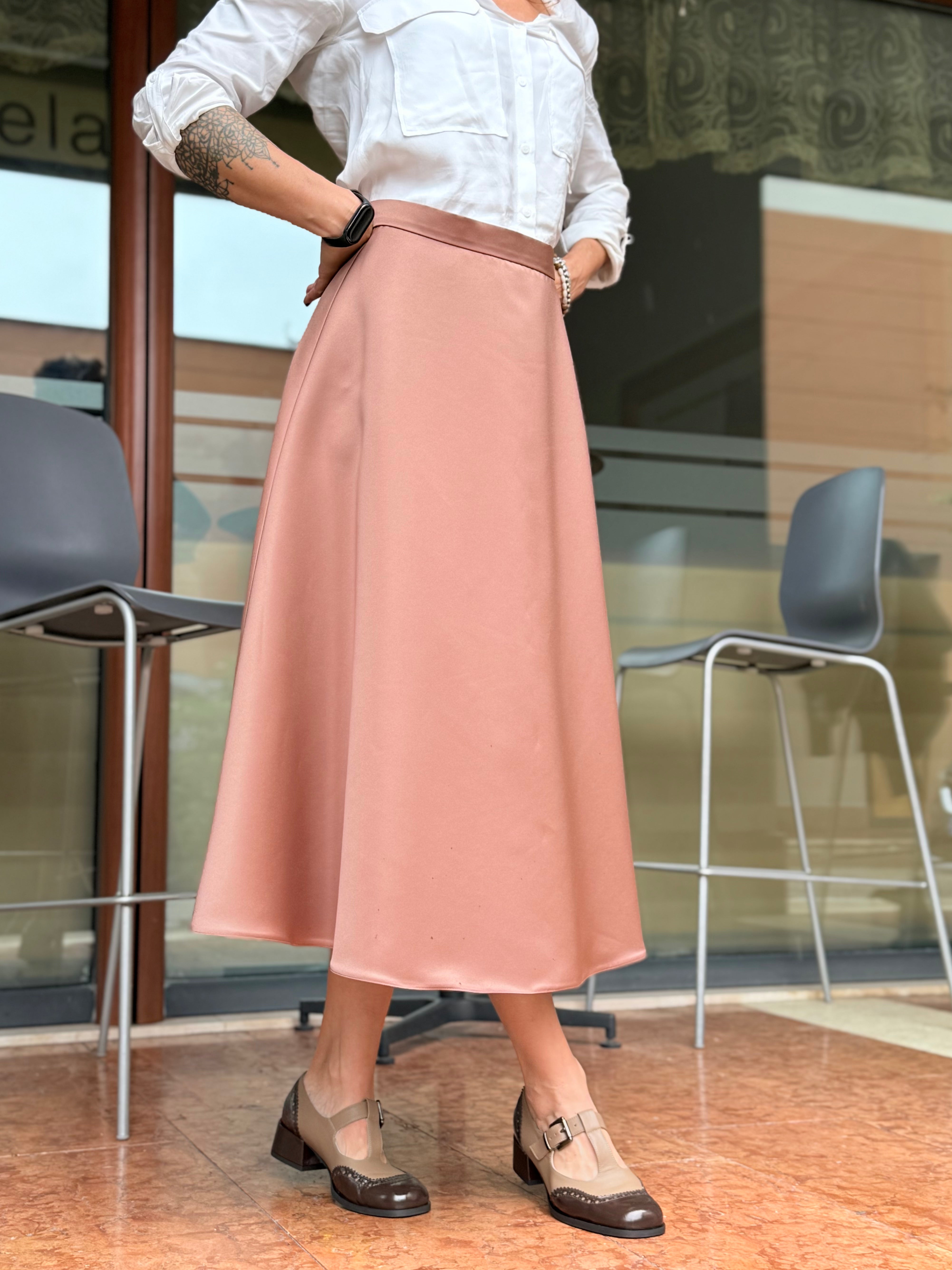 Image of Colette Hazel scarpina bassa t-bar in nappa nocciola e naplak marrone tacco 4 lavorazione marchigiana