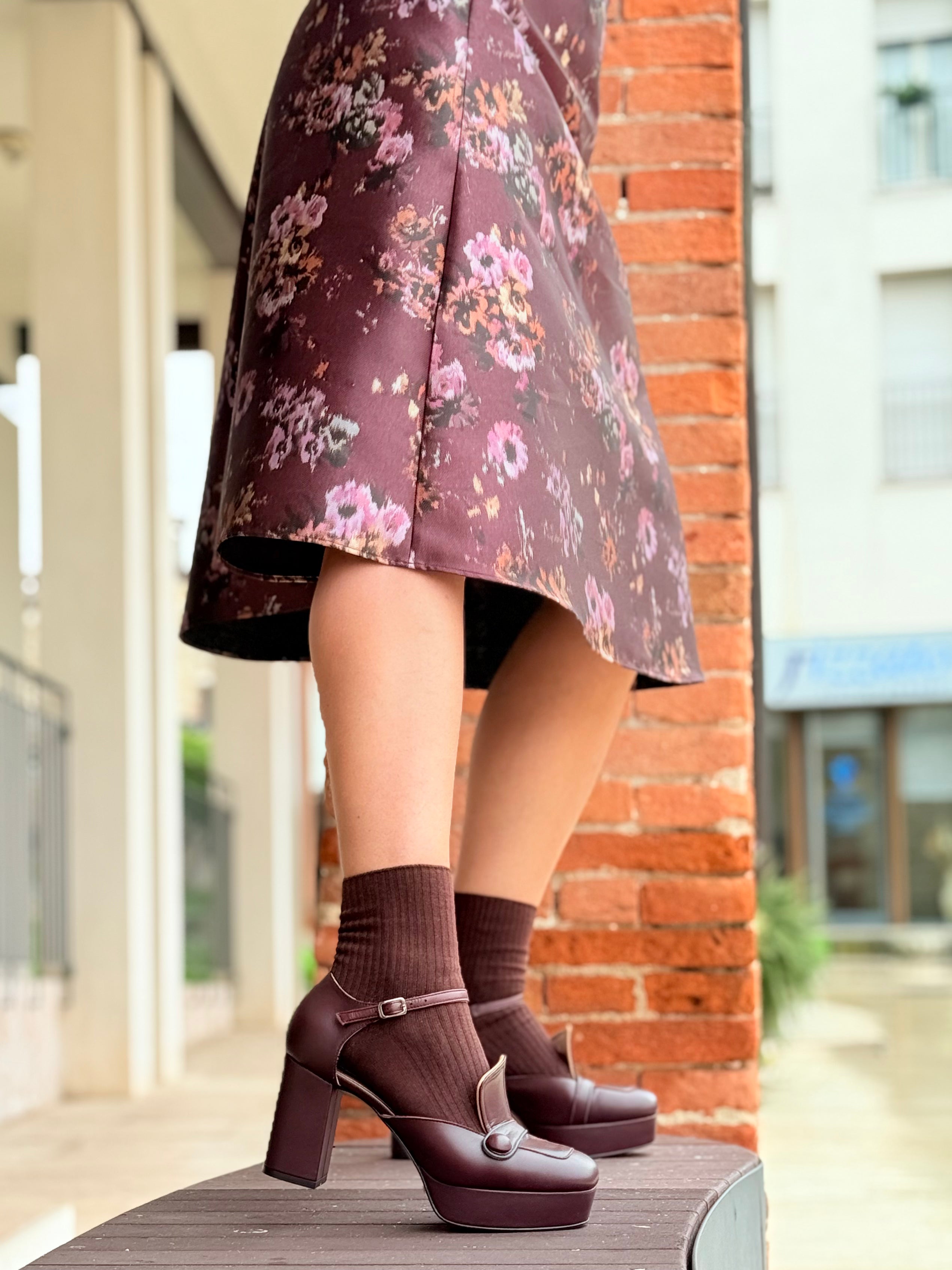 Image of Nico Bordeaux decollete in nappa bordeaux con cinturini e con plateaux tacco 8.5 cm artigianale marchigiana