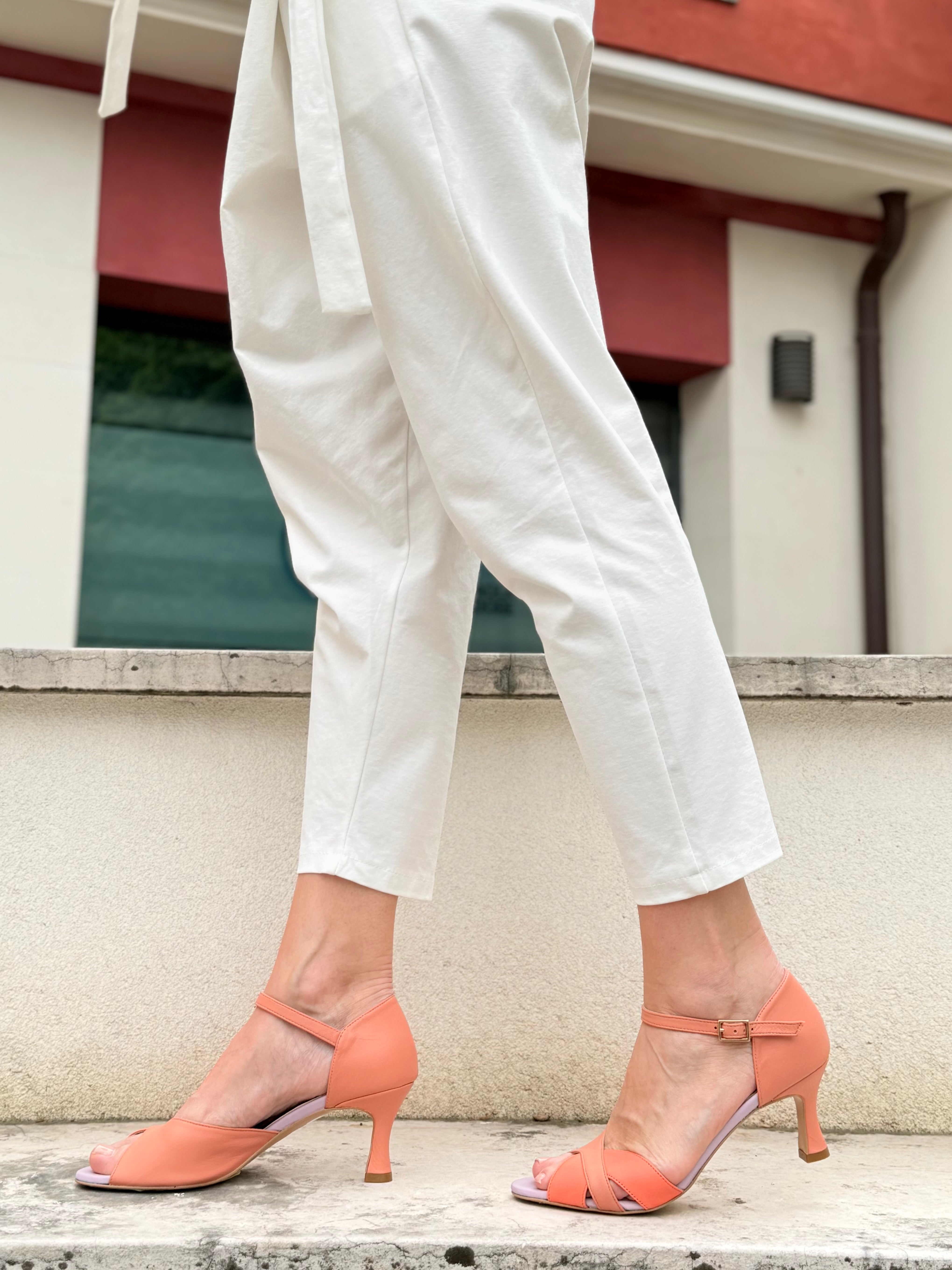 Image of Silente Peach sandalo in nappa pesca e rosa tacco 6.5 artigianale pugliese