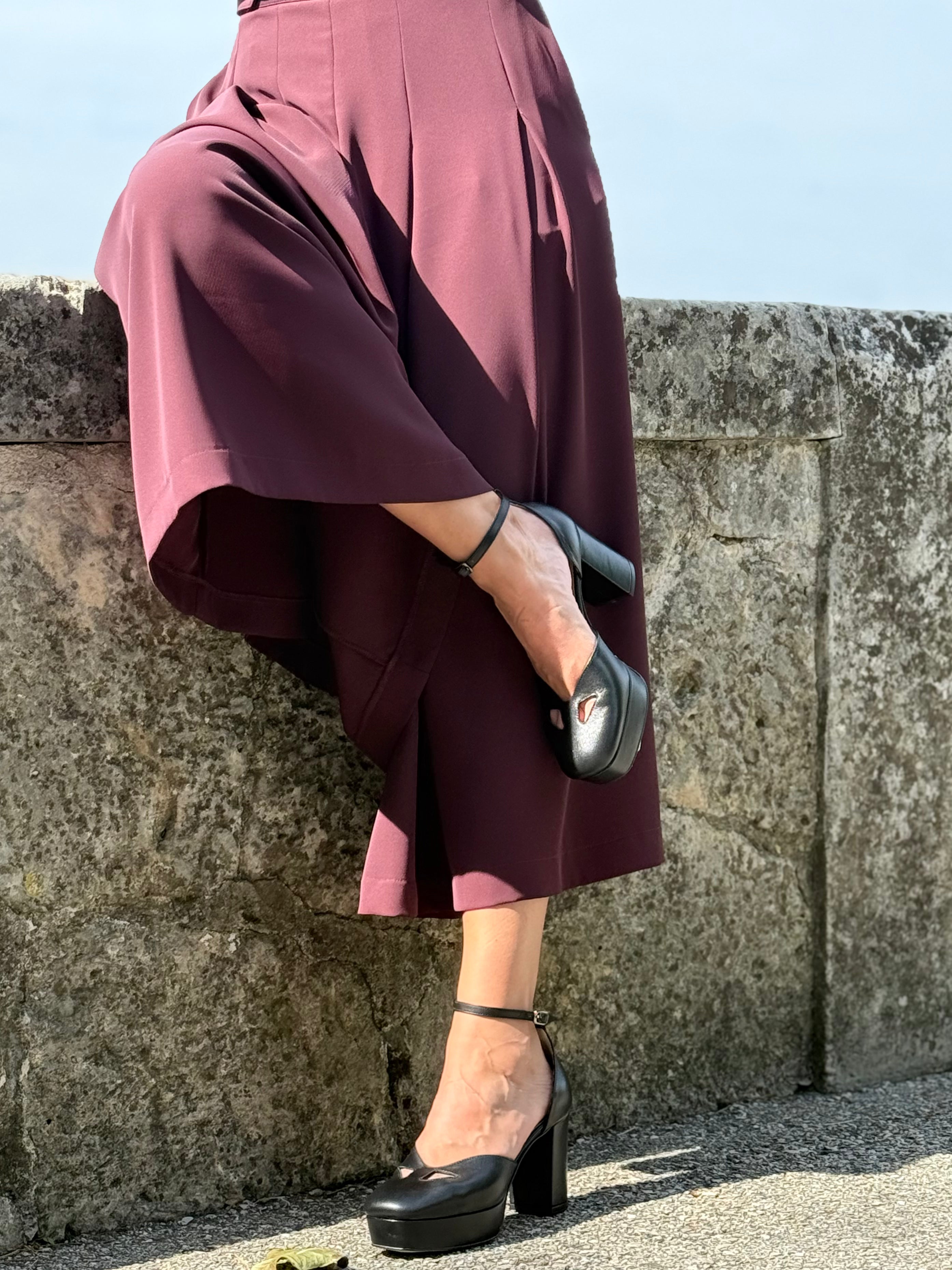 Image of Dolly Black decollete in nappa nera con cinturino - tacco 8.5 - artigianale marchigiana