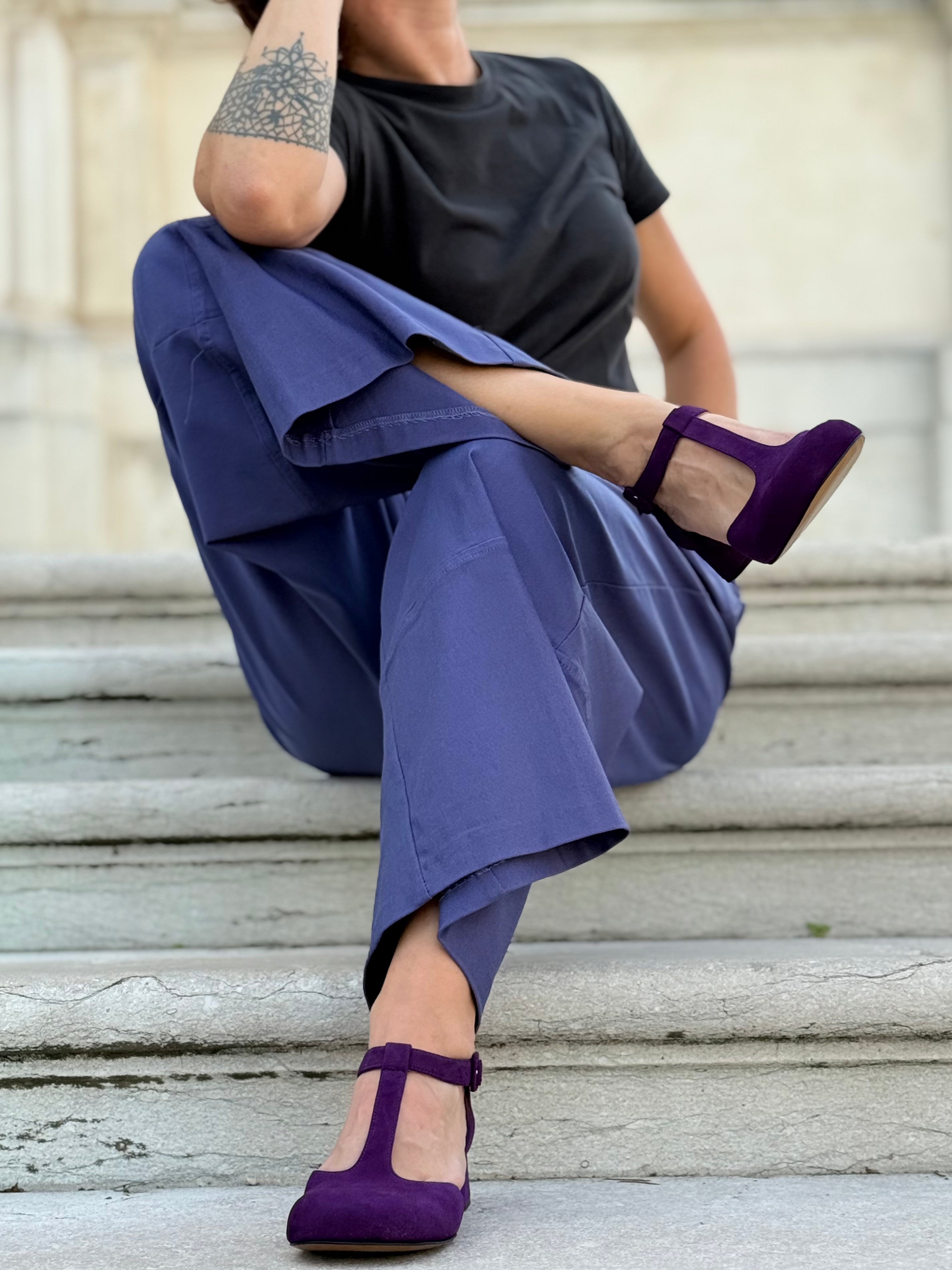 Image of Laos Purple decollete t-bar in camoscio viola tacco 3.5cm t-bar lagattaconglistivali