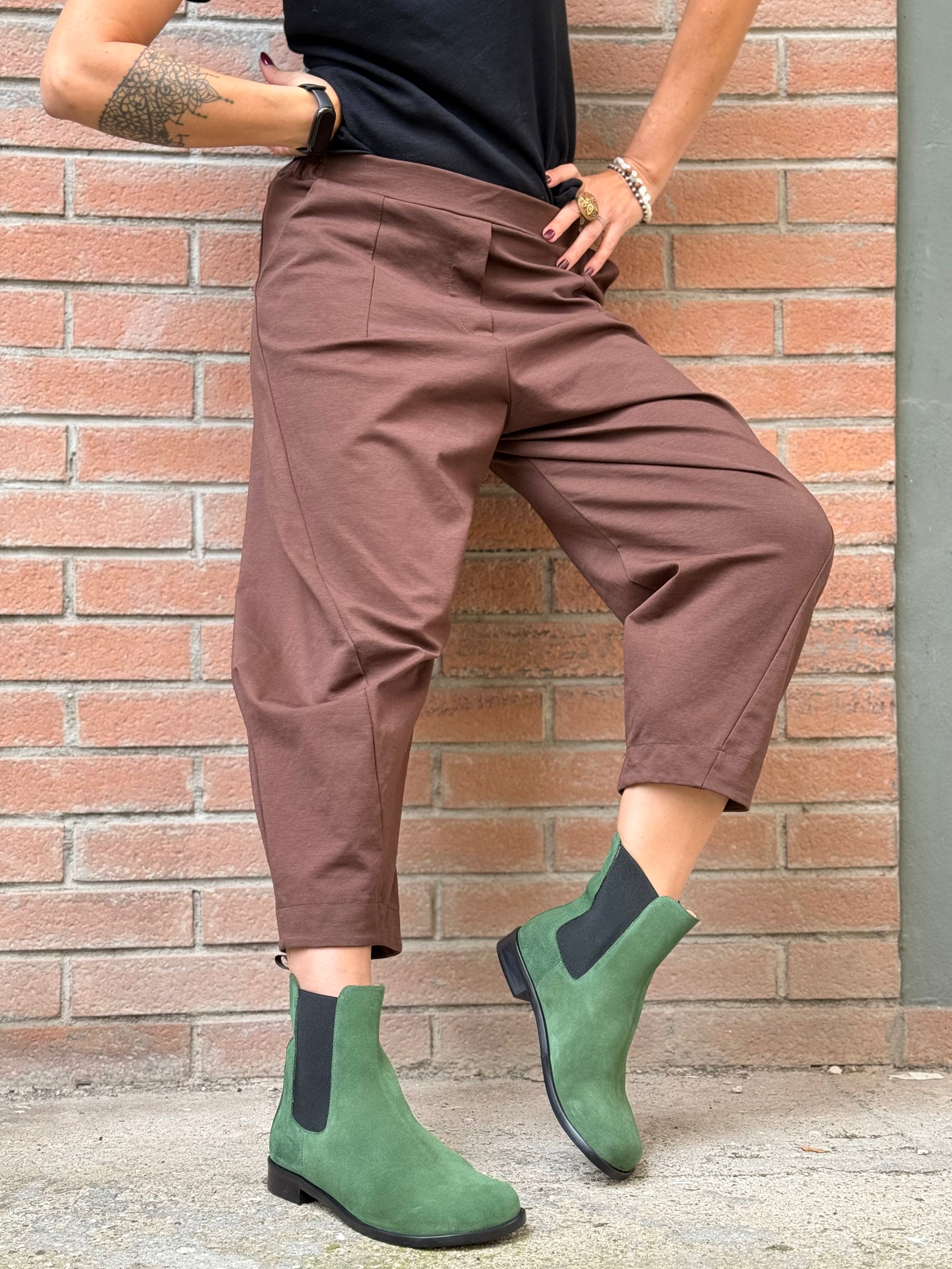 Image of Sugar Green stivaletto beatles in camoscio verde menta artigianale