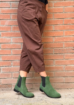 Image of Sugar Green stivaletto beatles in camoscio verde menta artigianale
