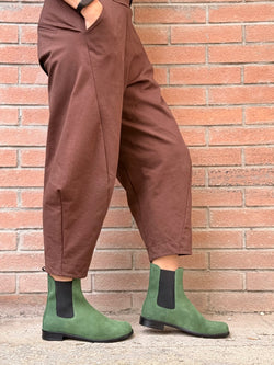 Image of Sugar Green stivaletto beatles in camoscio verde menta artigianale