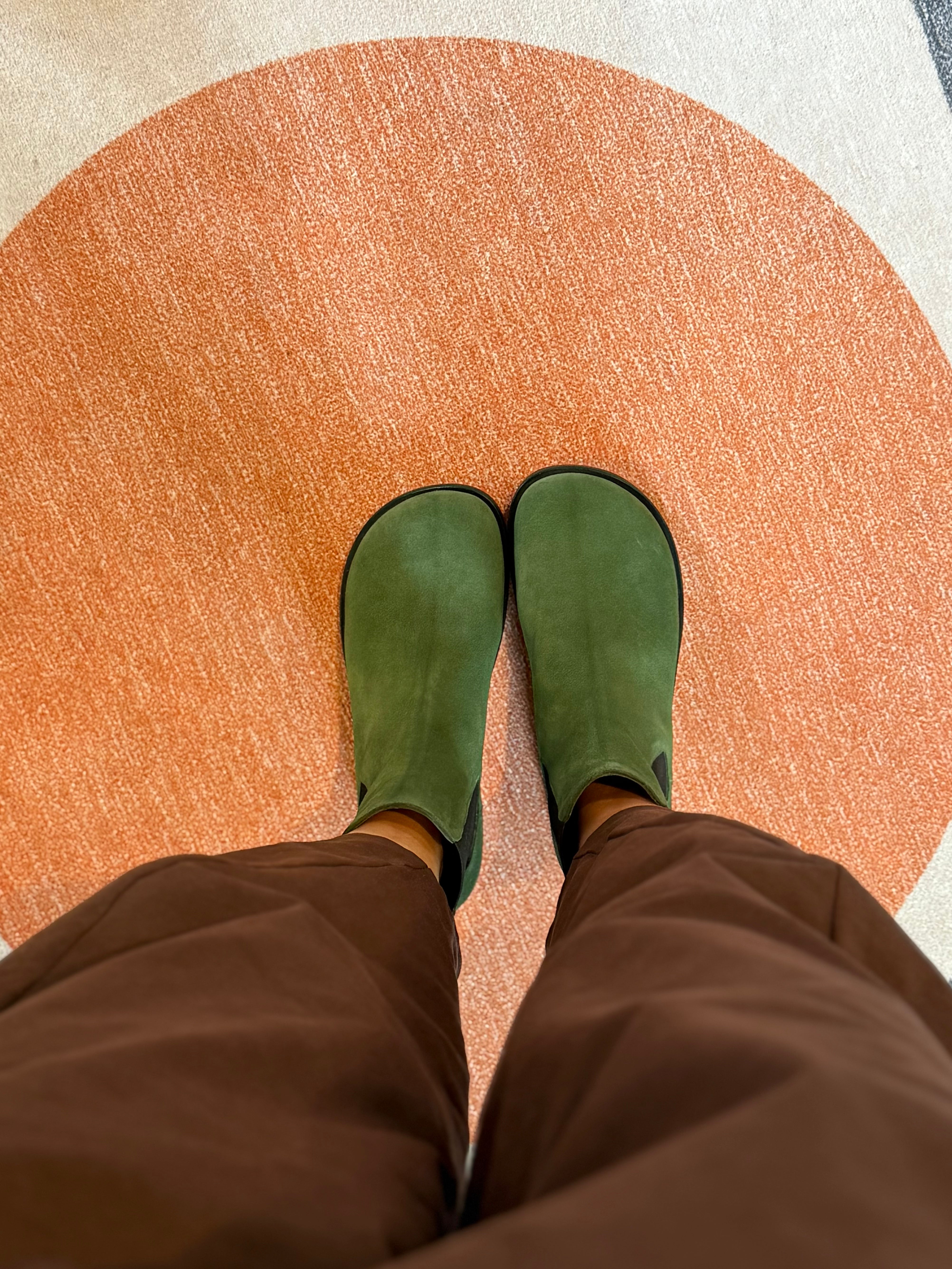 Sugar Green stivaletto beatles in camoscio verde menta artigianale