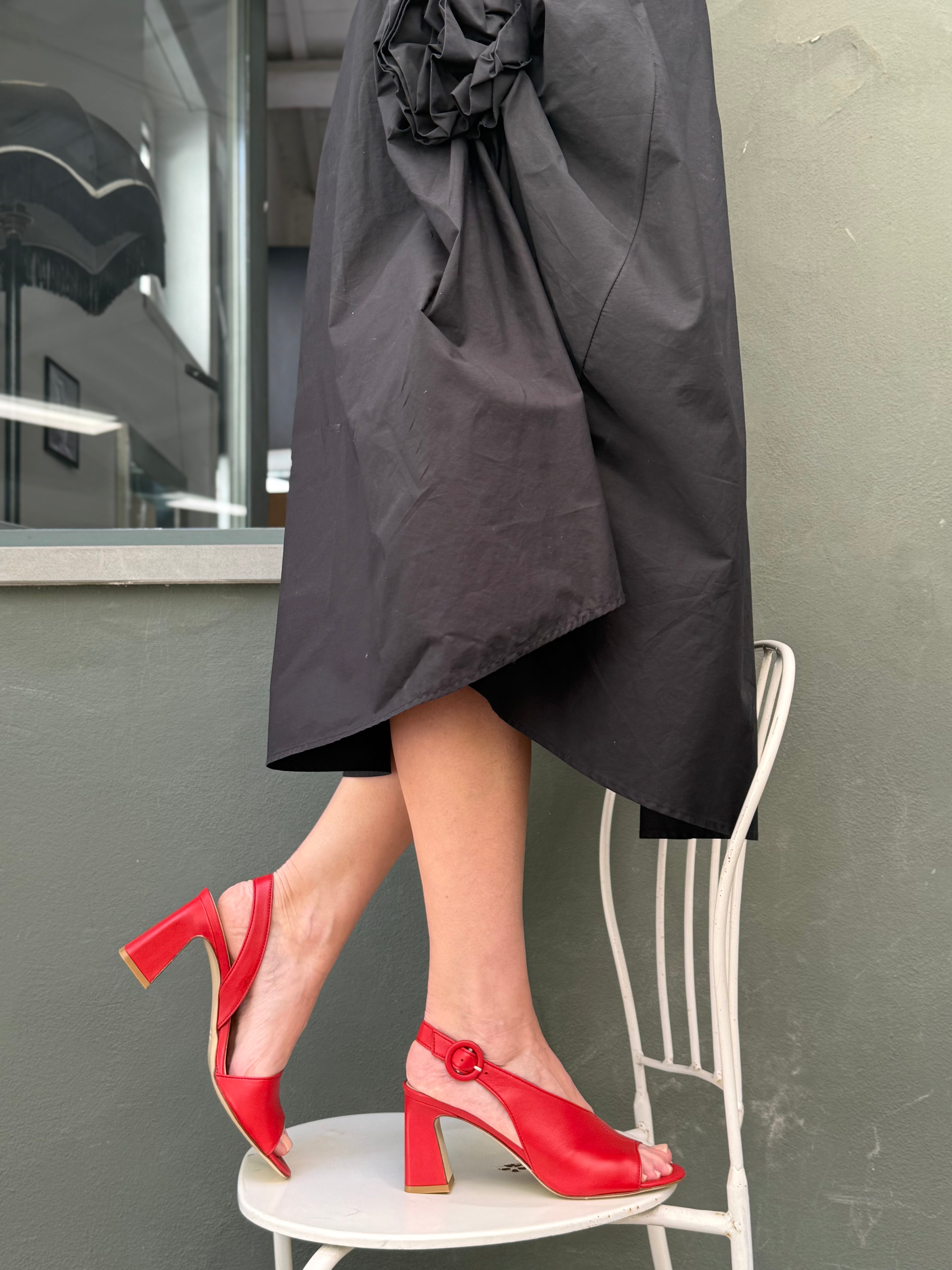 Image of Vinny Red sandalo open toe chanel in nappa rossa tacco 8cm artigianale marchigiana