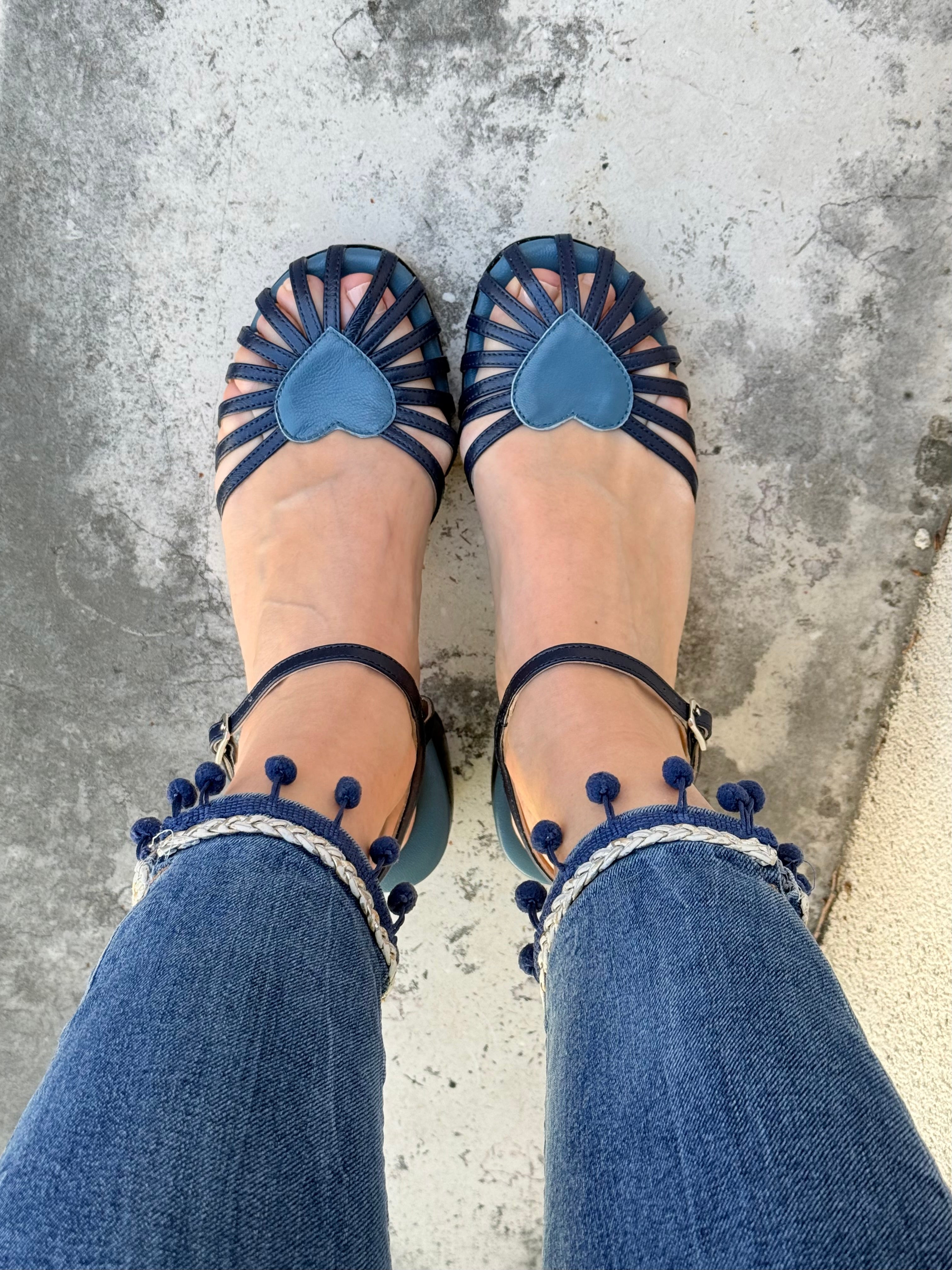 Image of Anouk Blue sandalo a cestino in nappa blu tacco 6 artigianale marchigiana