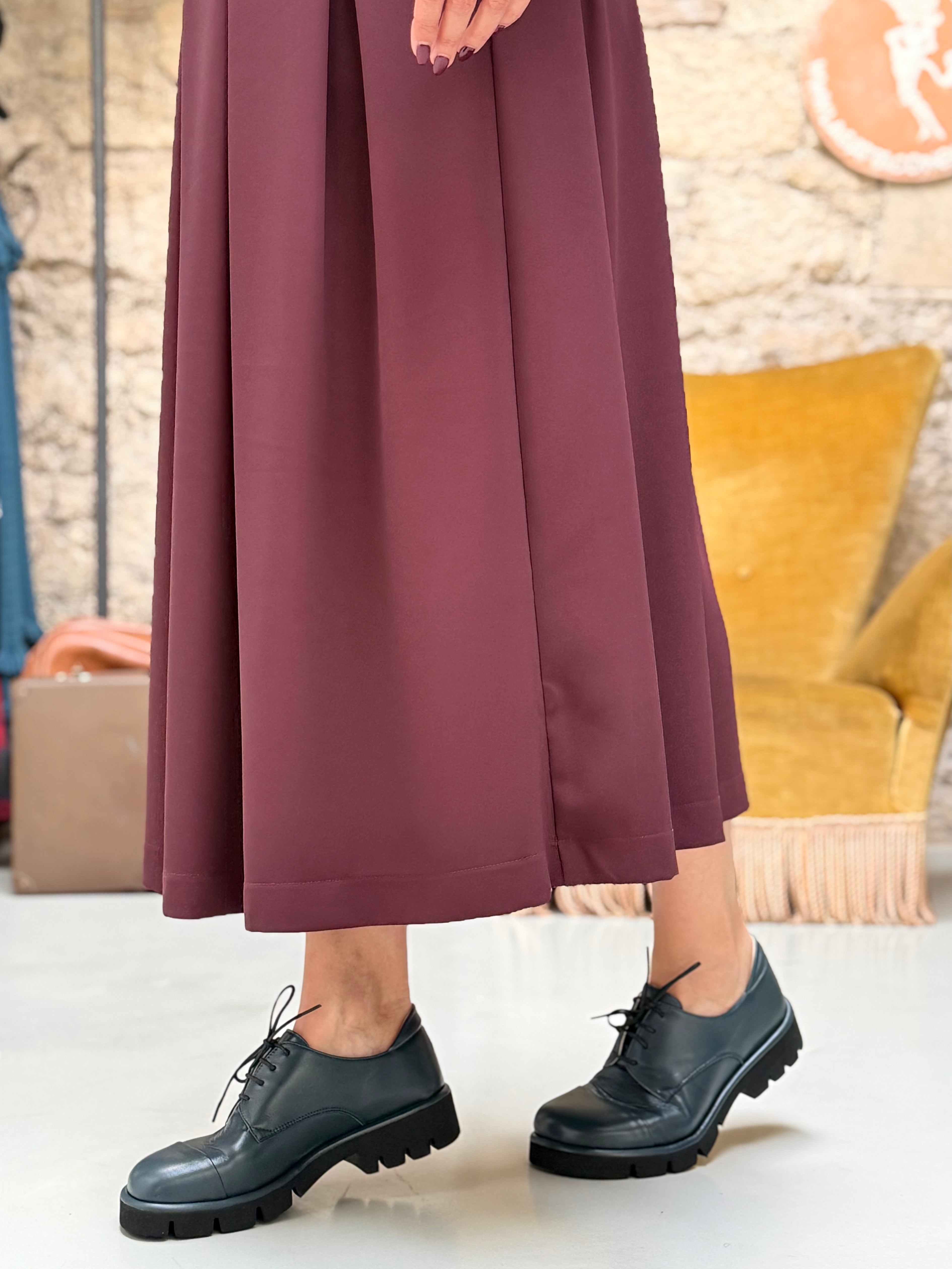 Image of Bob Pet lavorazione a sacchetto in nappa petrolio artigianale marchigiana