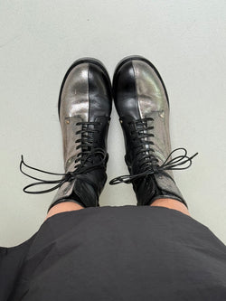 Image of Ramones Silver anfibio in nappa nera e laminata argento artigianale marchigiana