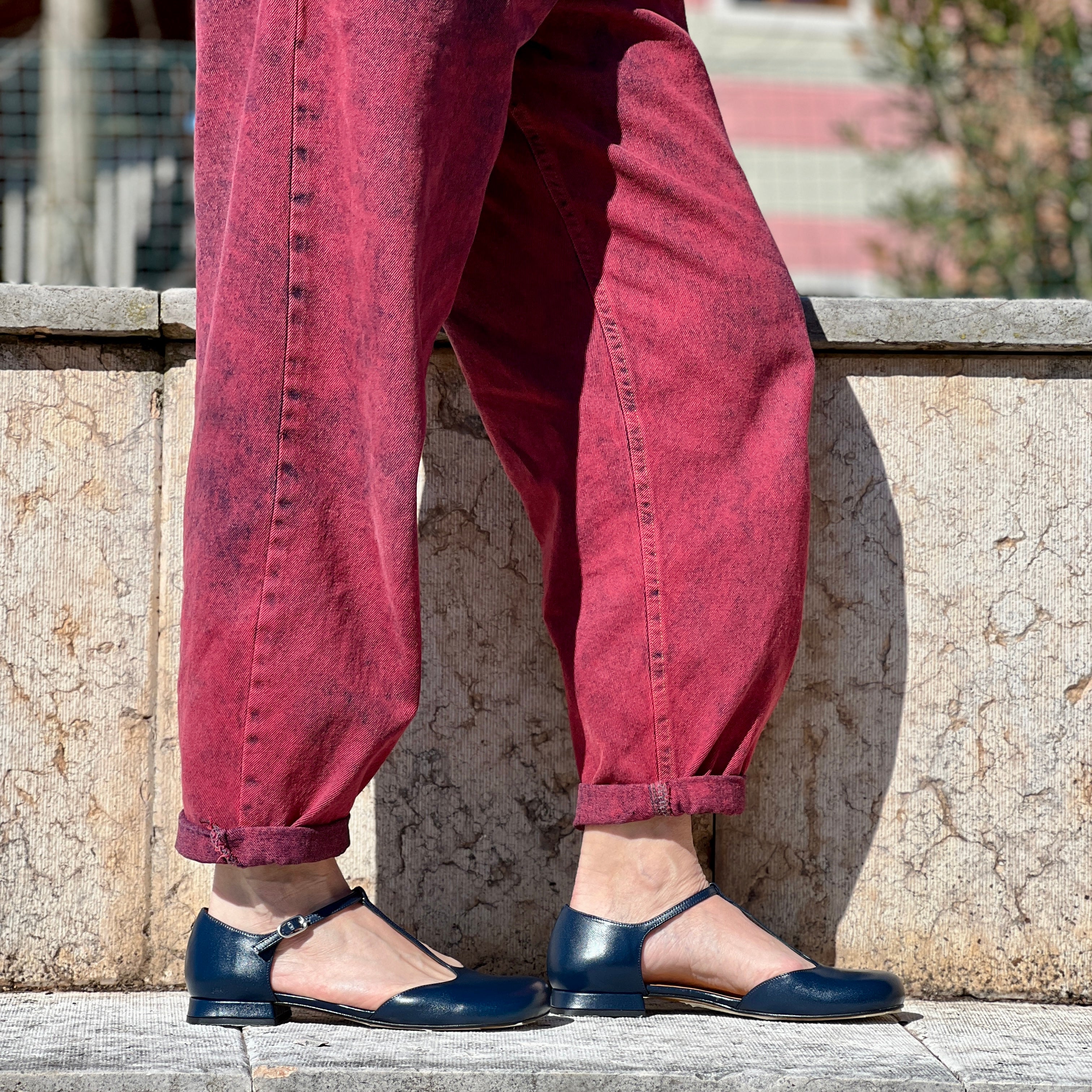 Aflac Blue scarpa bassa in pelle blu t-bar lagattaconglistivali