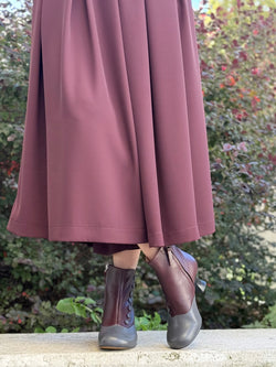 Image of MaryPoppins Cherry tronchetto stile vintage in pelle grigia e ciliegia artigianale Lagattaconglistivali