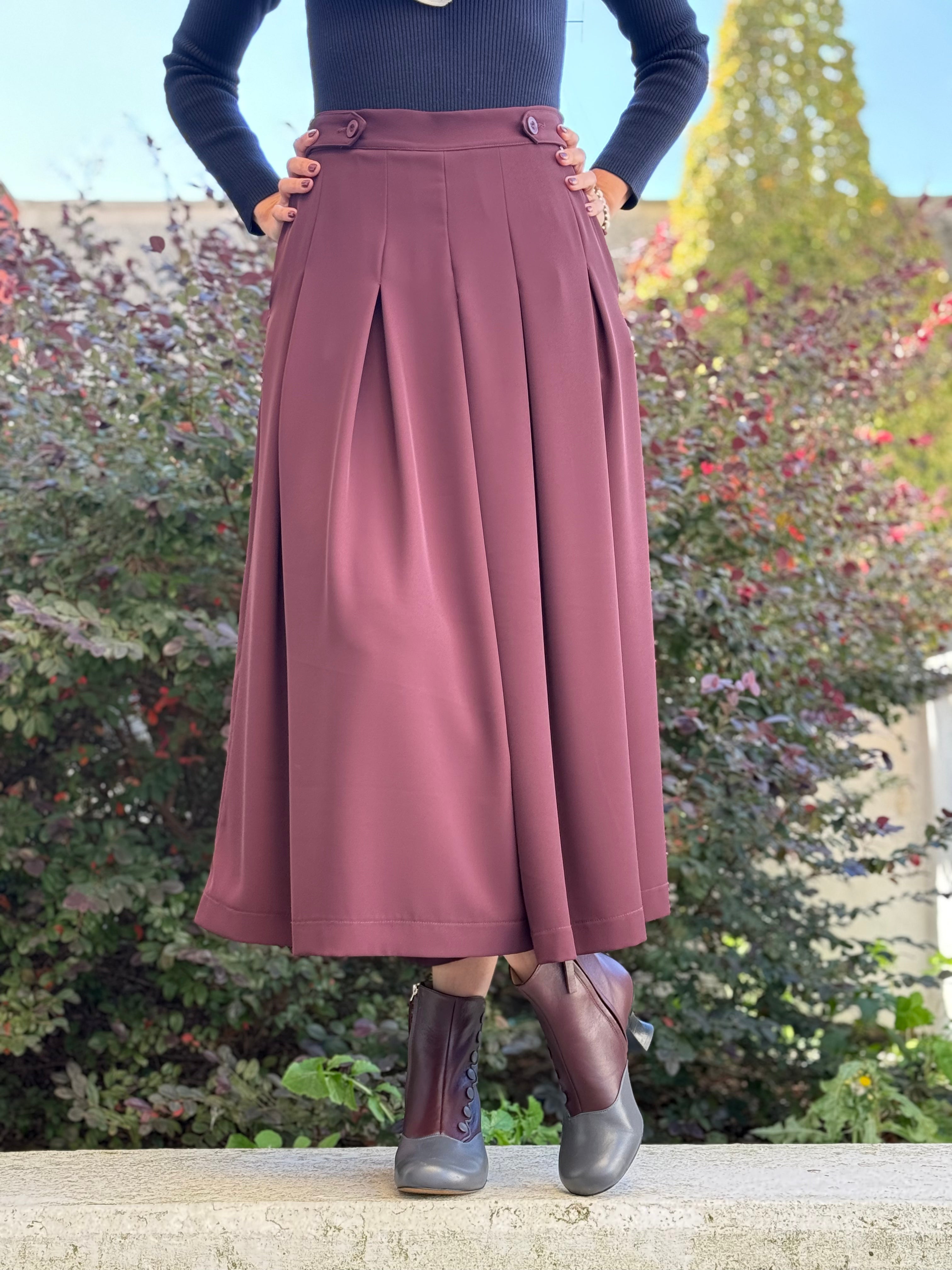Image of MaryPoppins Cherry tronchetto stile vintage in pelle grigia e ciliegia tacco 7artigianale Lagattaconglistivali