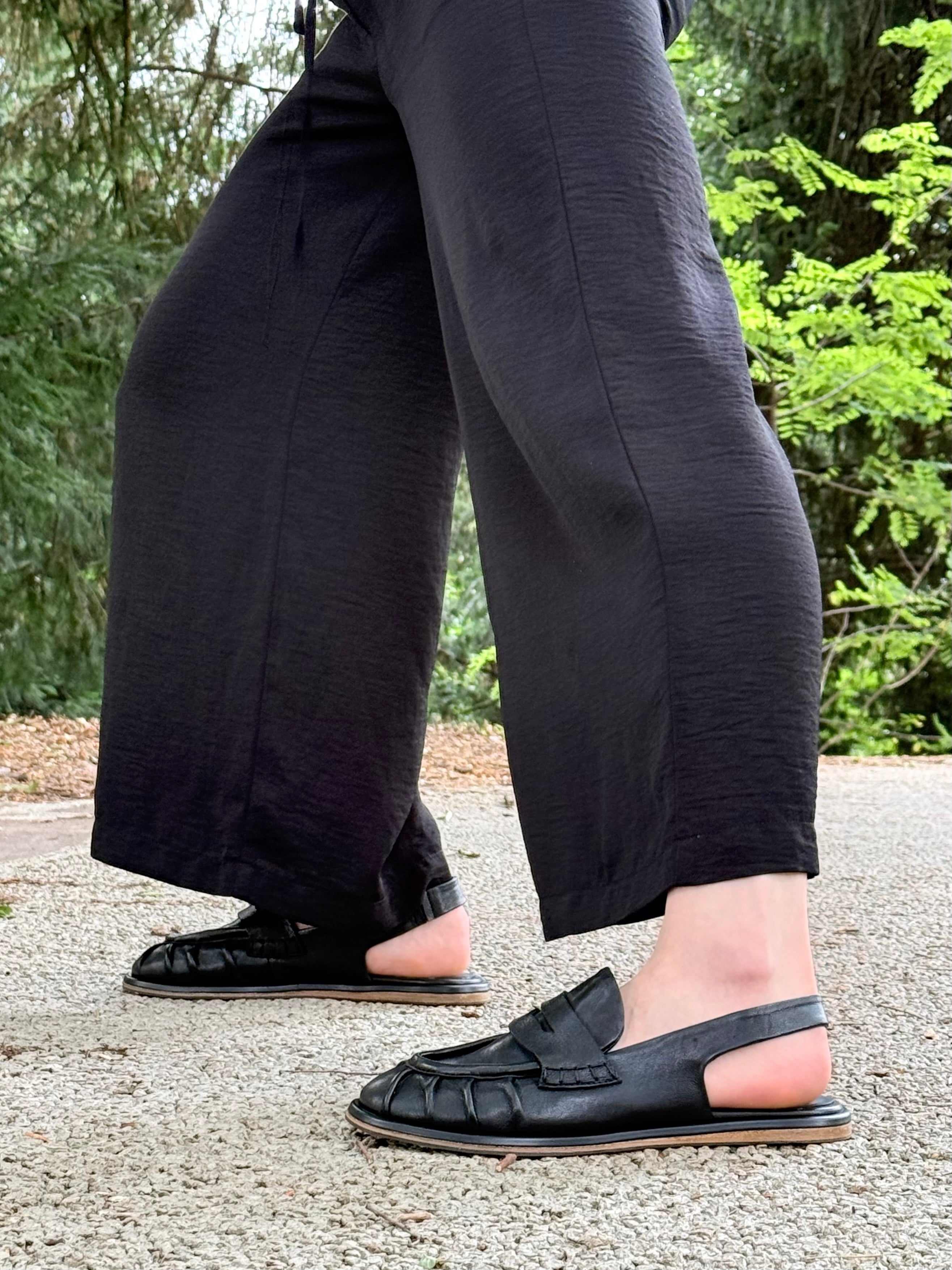 Image of Kolt Black mocassino chanel in pelle nera artigianale marchigiano