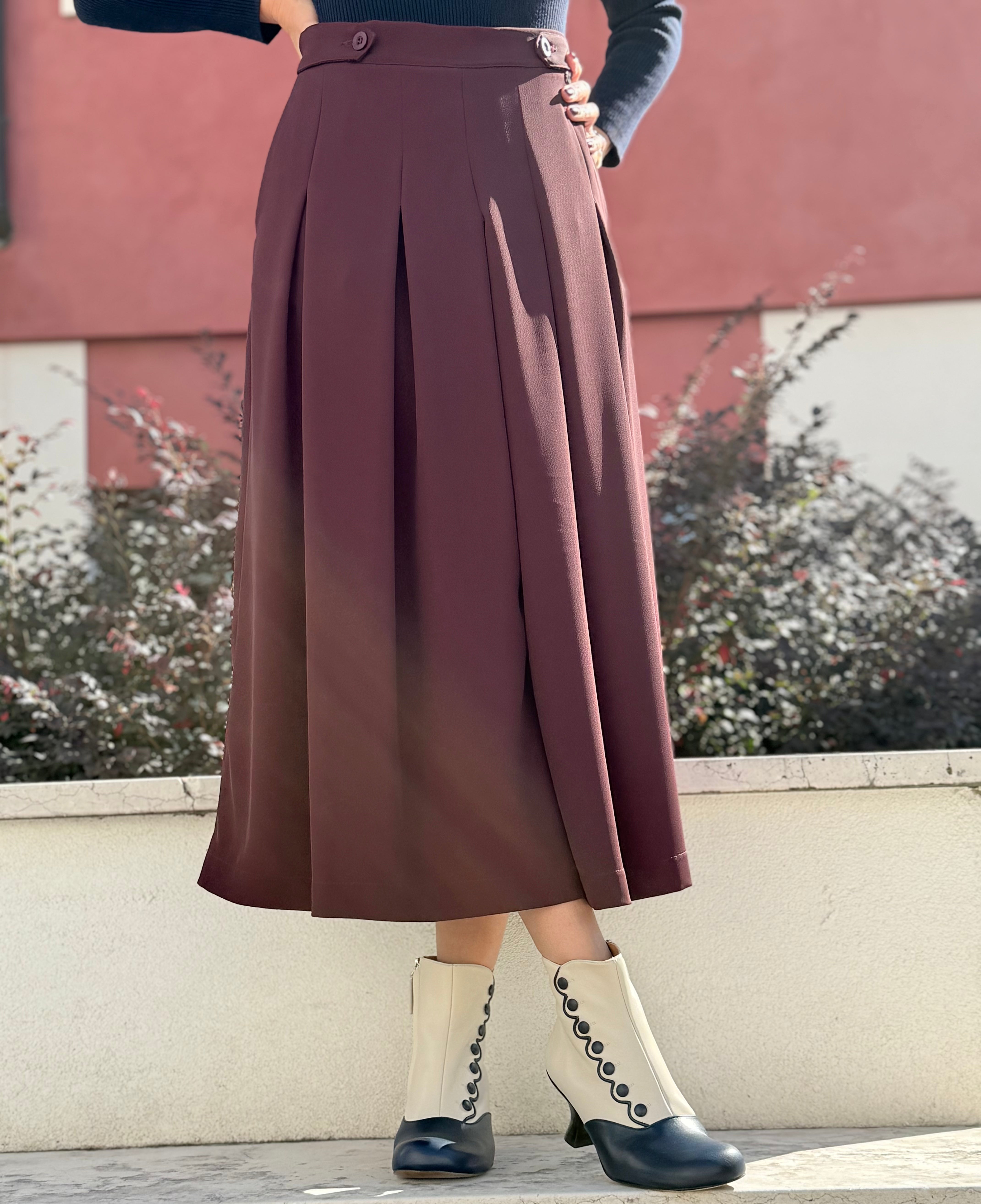 Image of MaryPoppins Cream tronchetto stile vintage in pelle blu e panna tacco 7artigianale Lagattaconglistivali