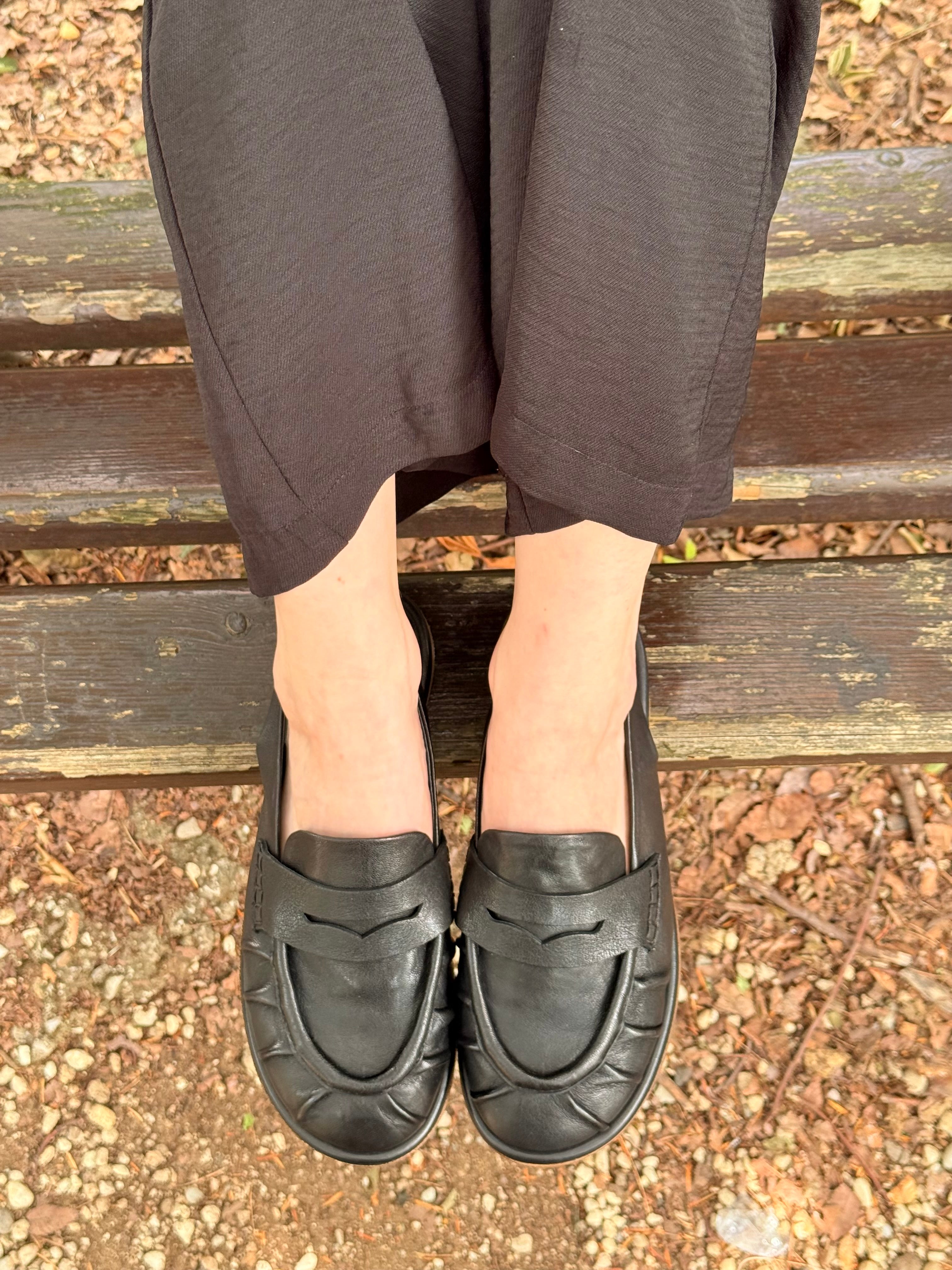 Image of Kolt Black mocassino chanel in pelle nera artigianale marchigiano