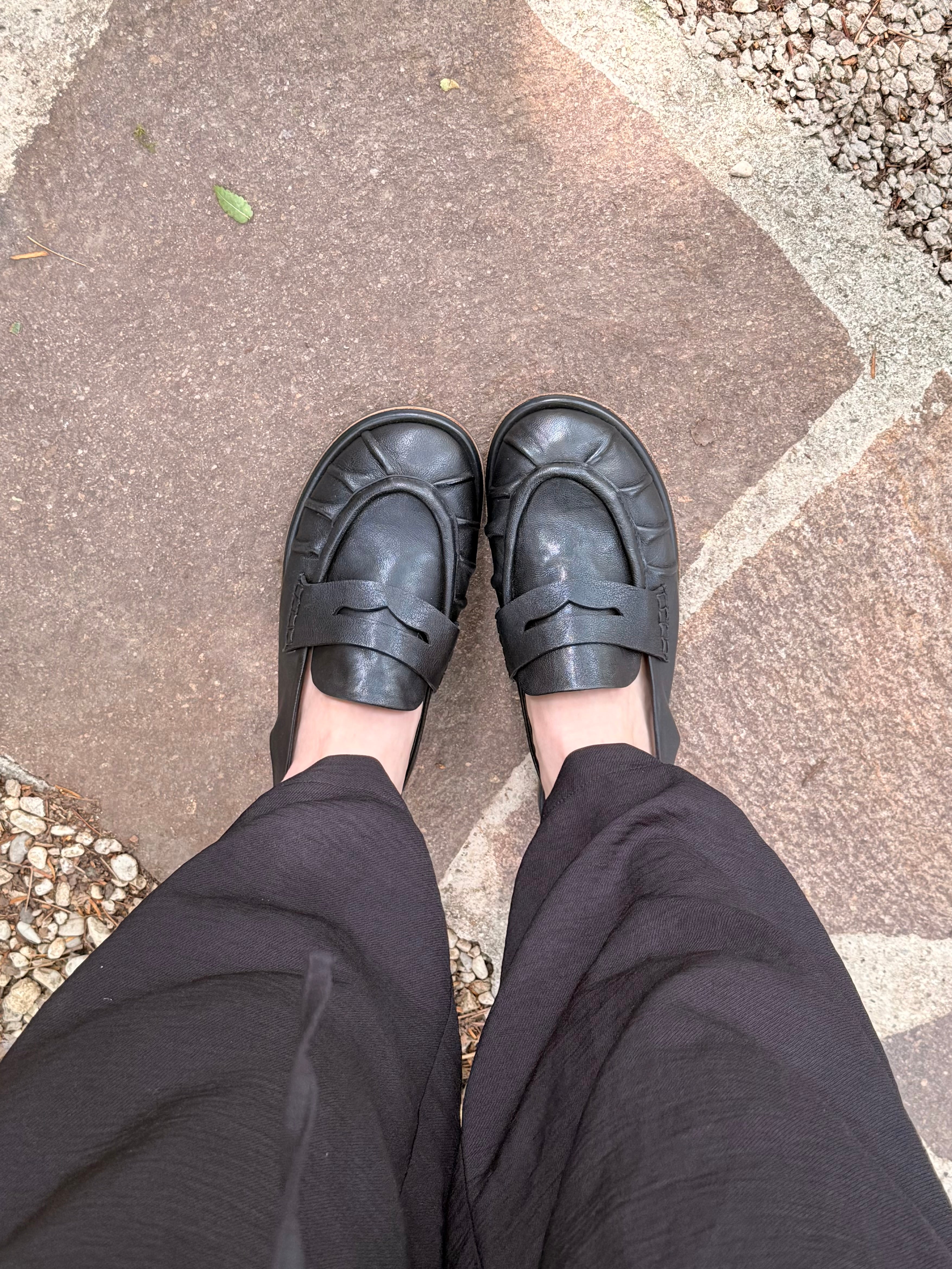 Image of Kolt Black mocassino chanel in pelle nera artigianale marchigiano