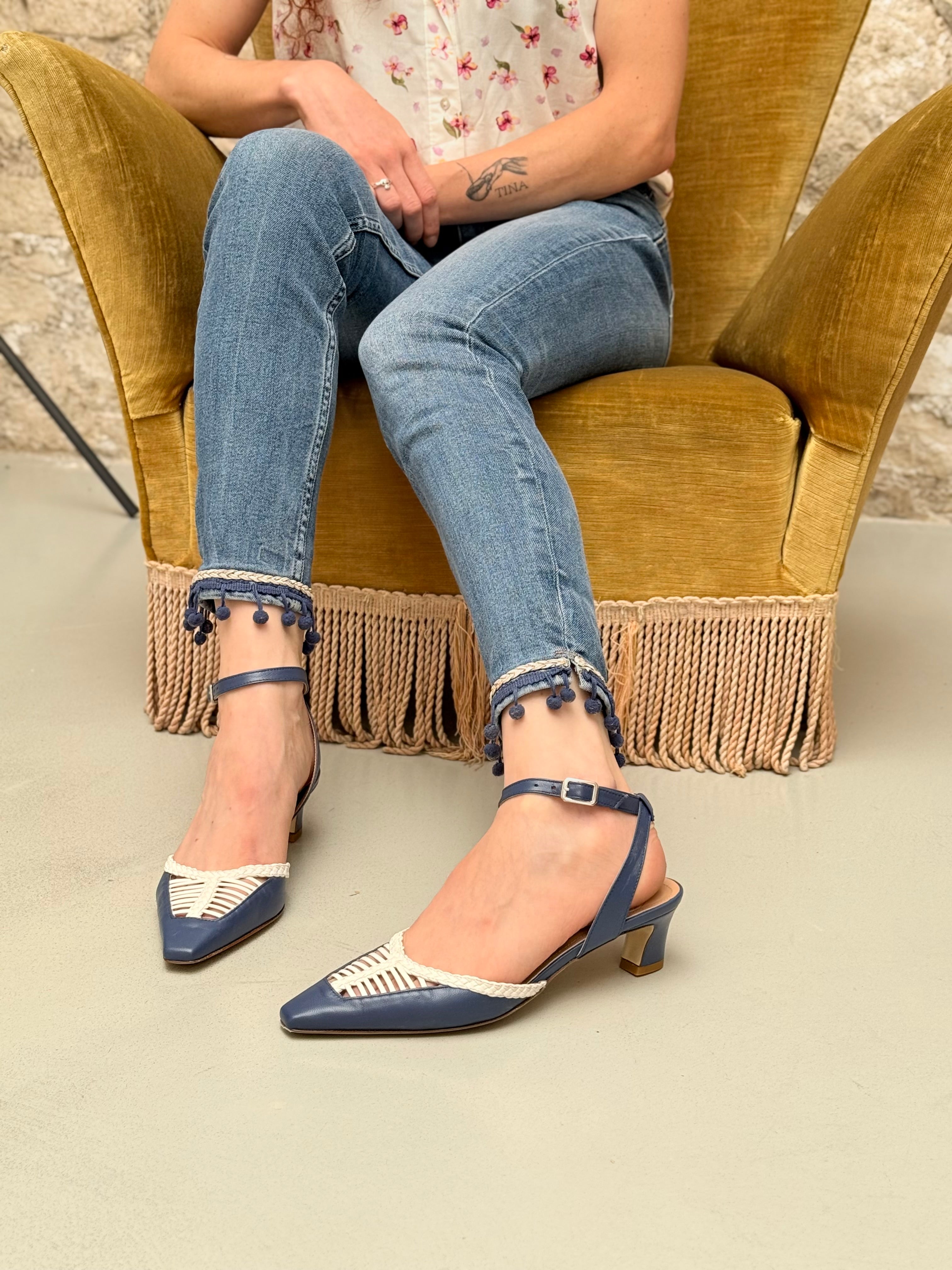 Image of Sfesa  Blue chanel in nappa blue e bianca tacco 5 artigianale marchigiana