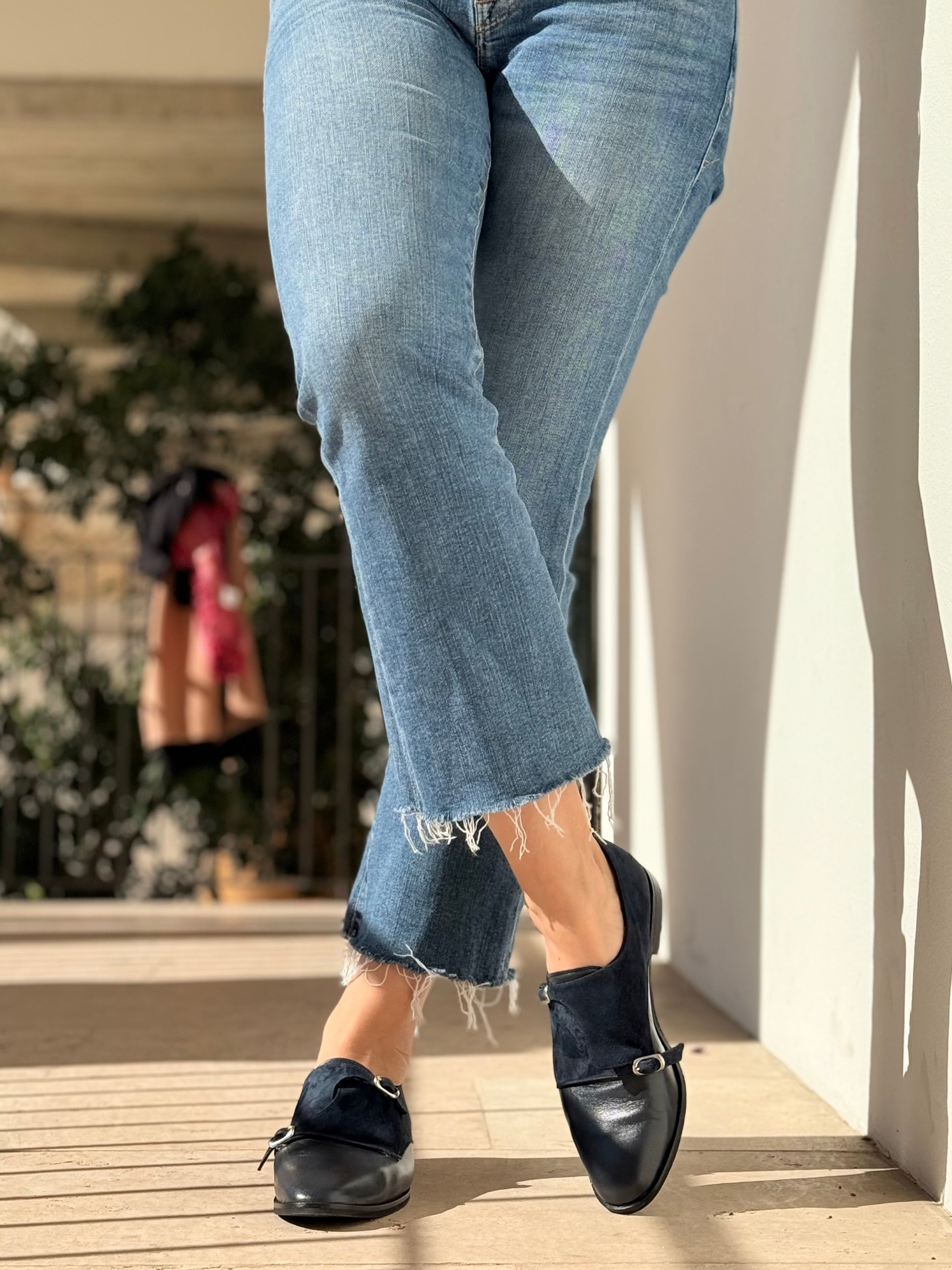 Image of Ramsay Blue scarpina bassa in nappa e camoscio blu artigianale toscana