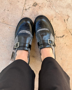 Image of Ops Black scarpa bassa in nappa nera e velluto stampato artigianale toscana