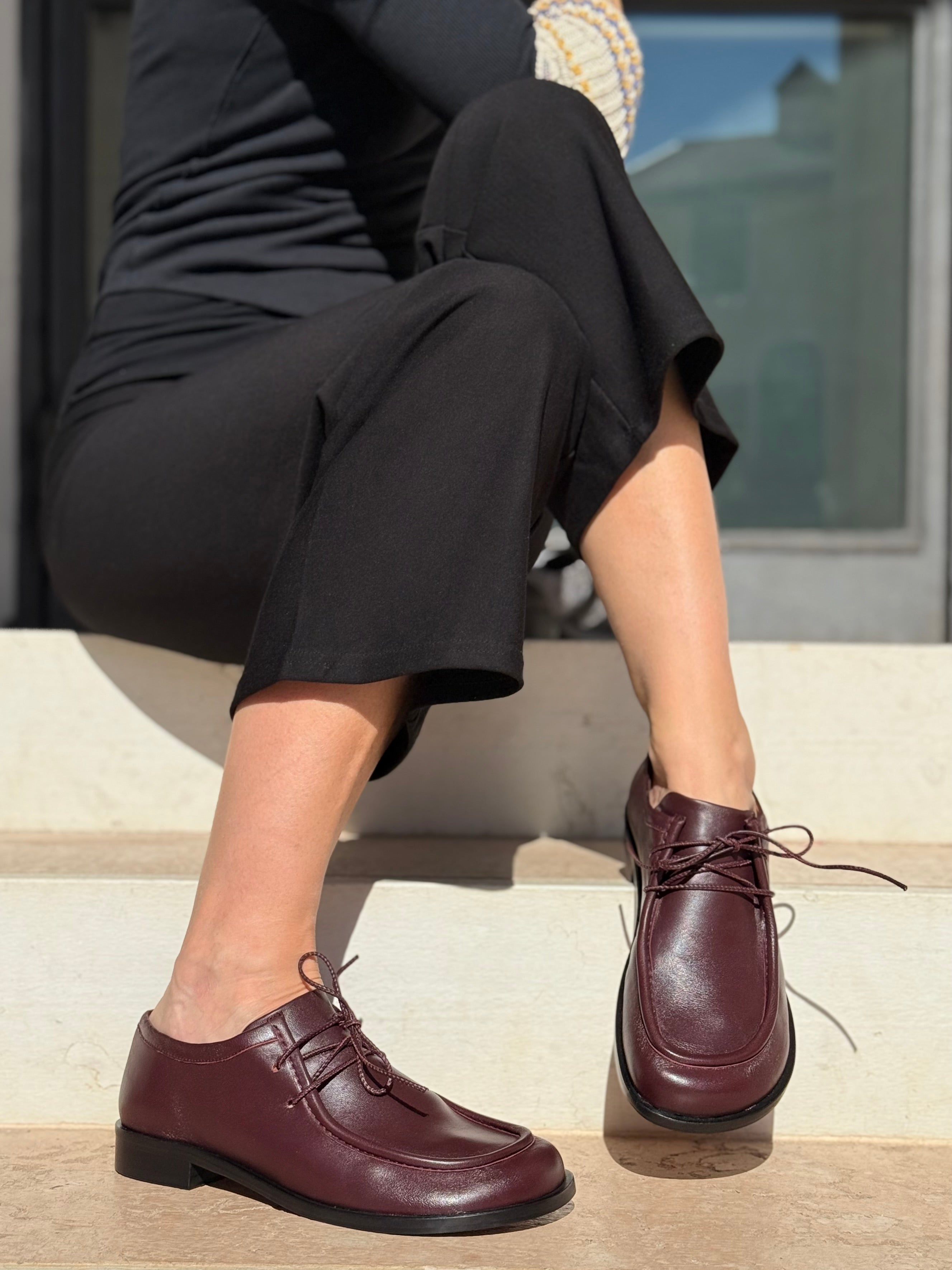 Image of Tenebra Wine mocassino allacciato in nappa bordeaux - 2 cm - lavorazione artigianale