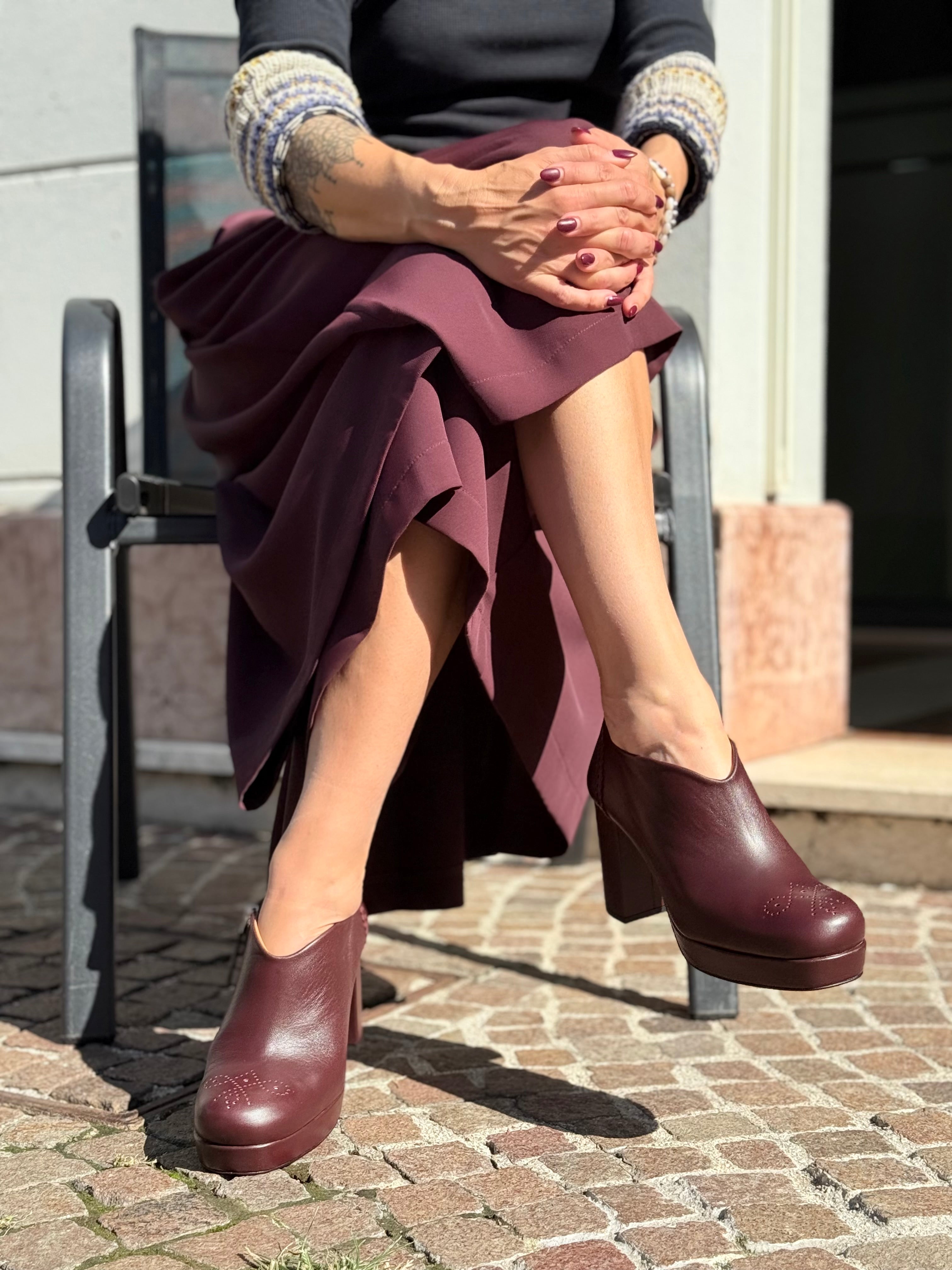 Image of Bett Wine tronchetto in nappa bordeaux artigianale tacco 9 cm Lagattaconglistivali