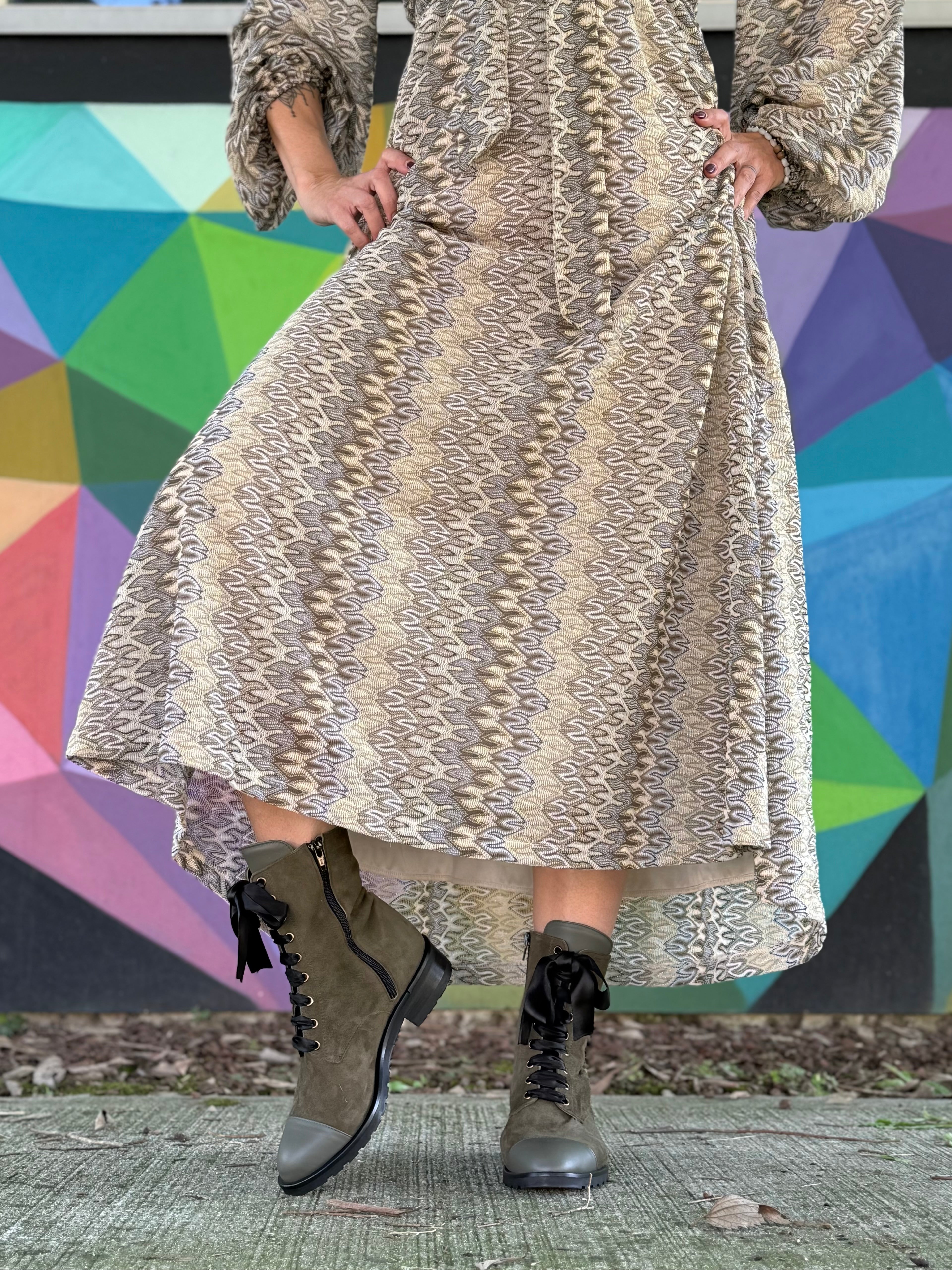 Image of Falkon Mili anfibio in camoscio verde allacciato artigianale toscano