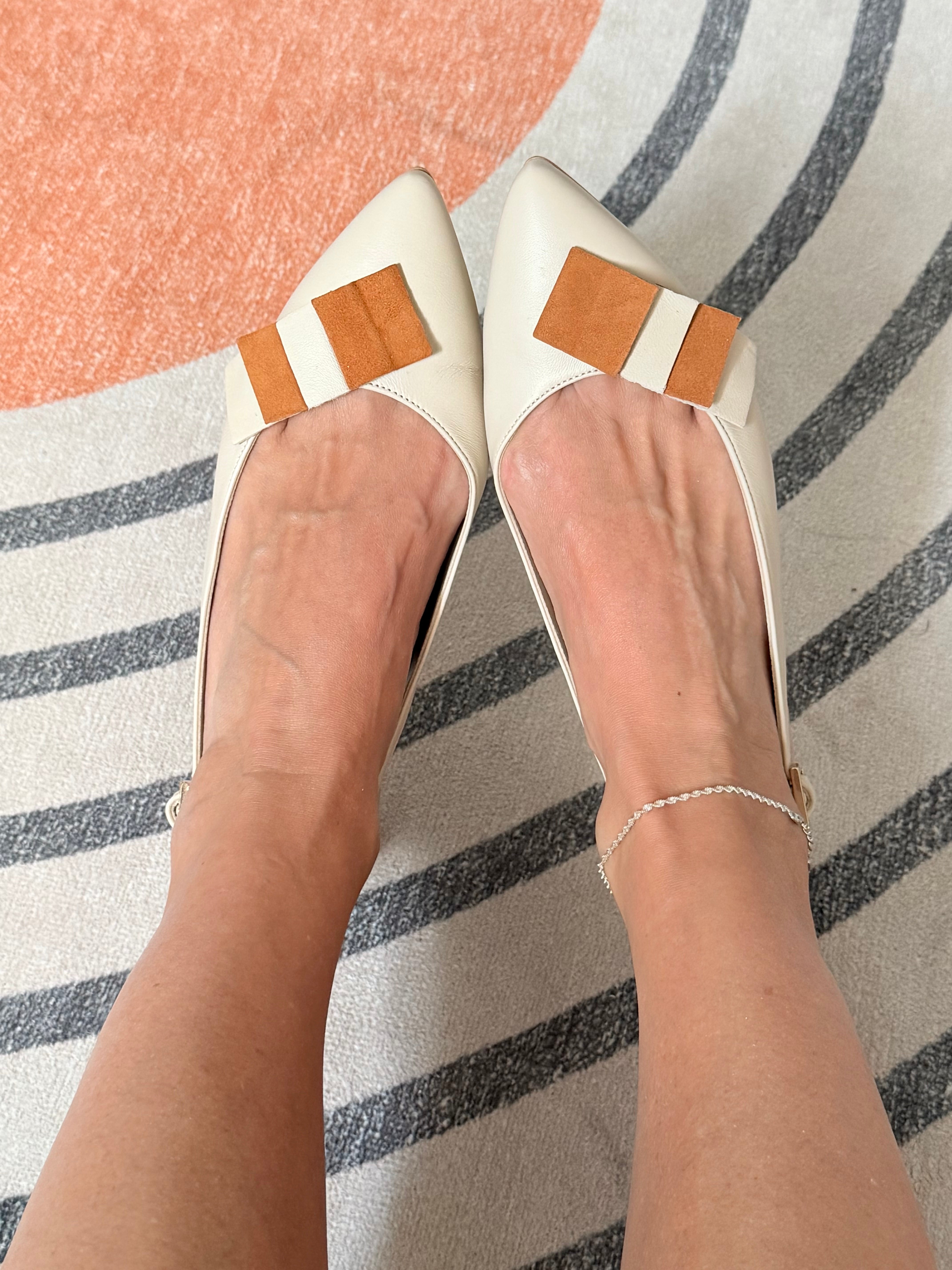 Image of Mopi chanel in nappa beige tacco 2 artigianale pugliese