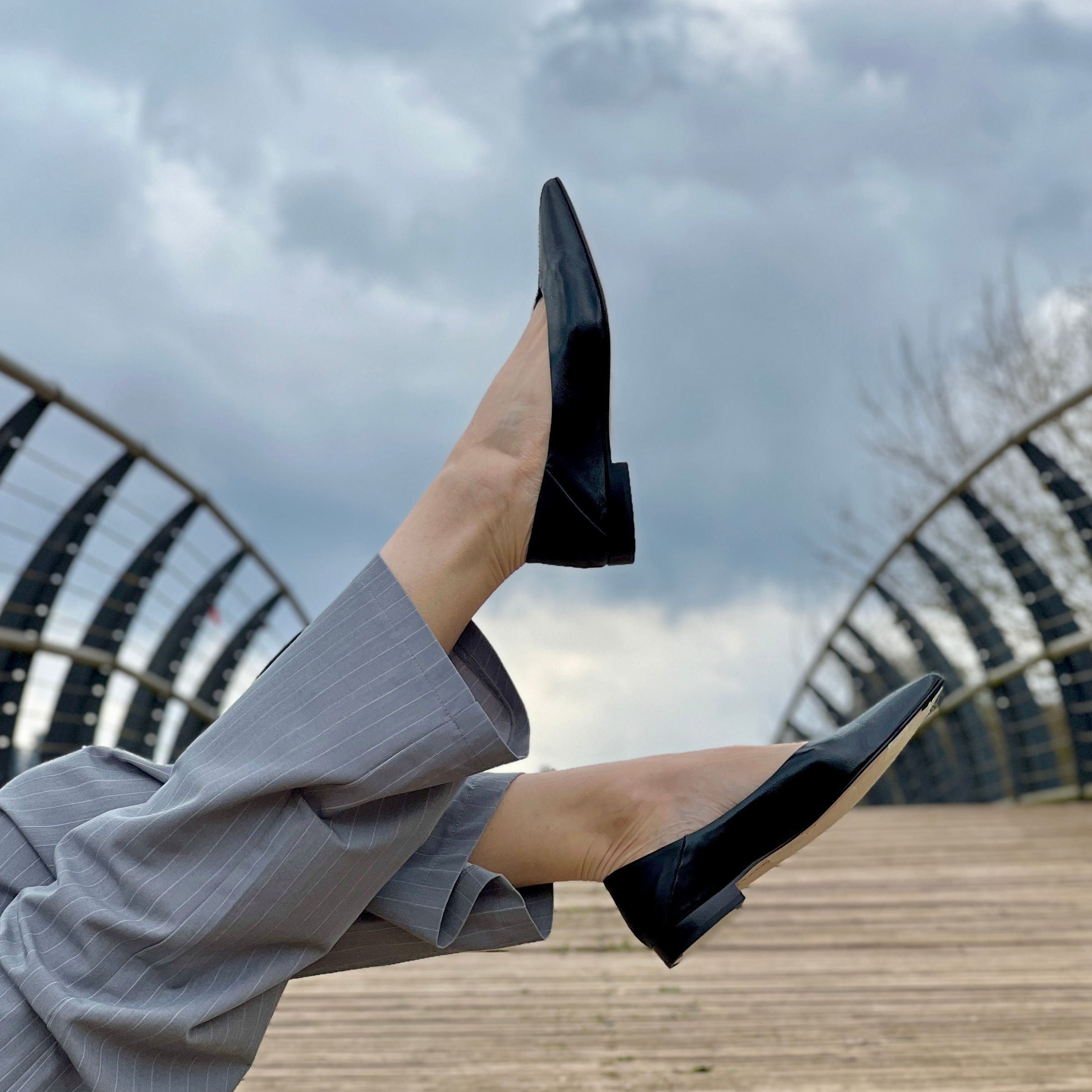Boss Black ballerina a sacchetto in vernice nera  su base camoscio lavorazione artigianale marchigiana