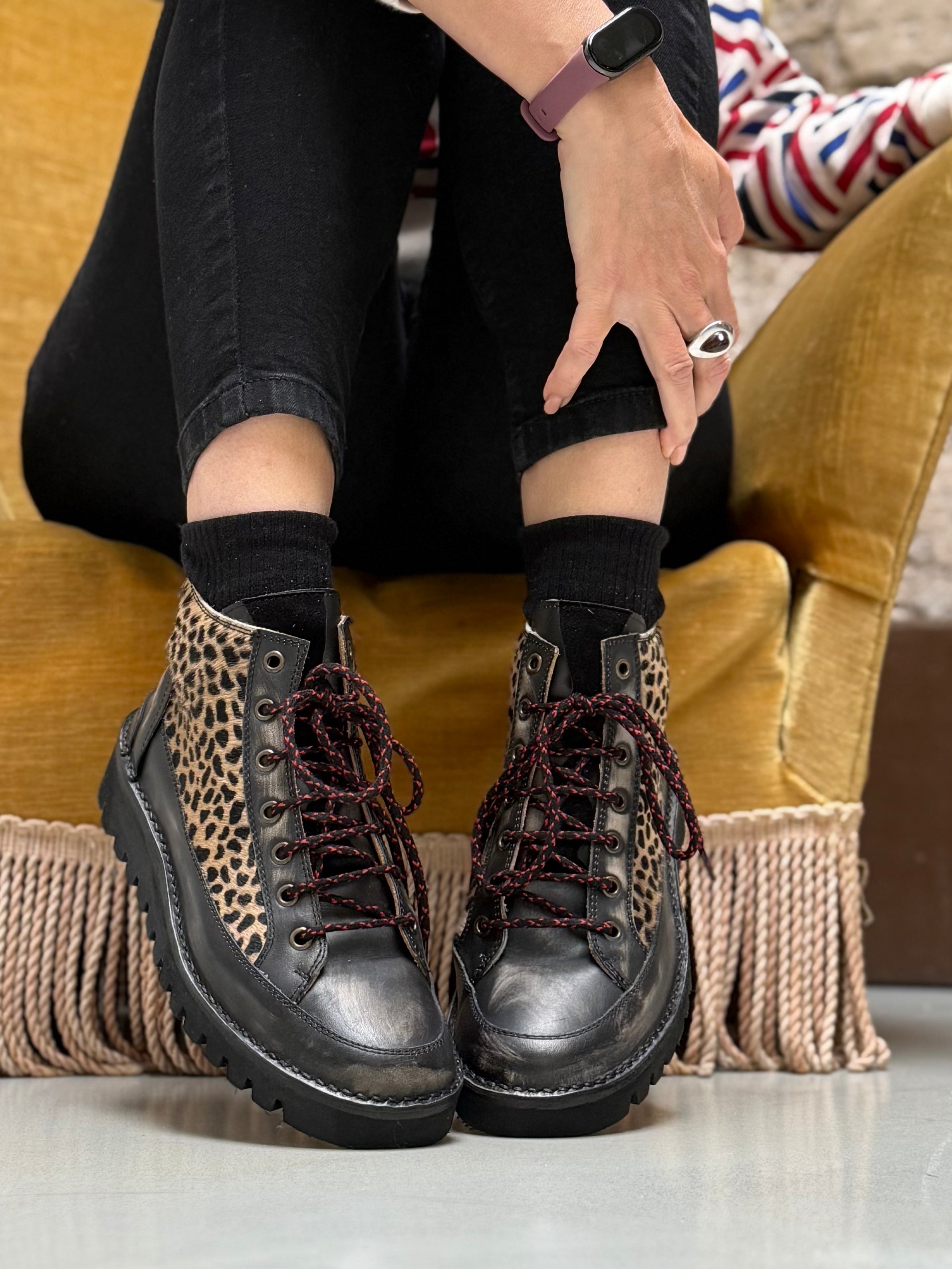 La Gatta Con Gli Stivali