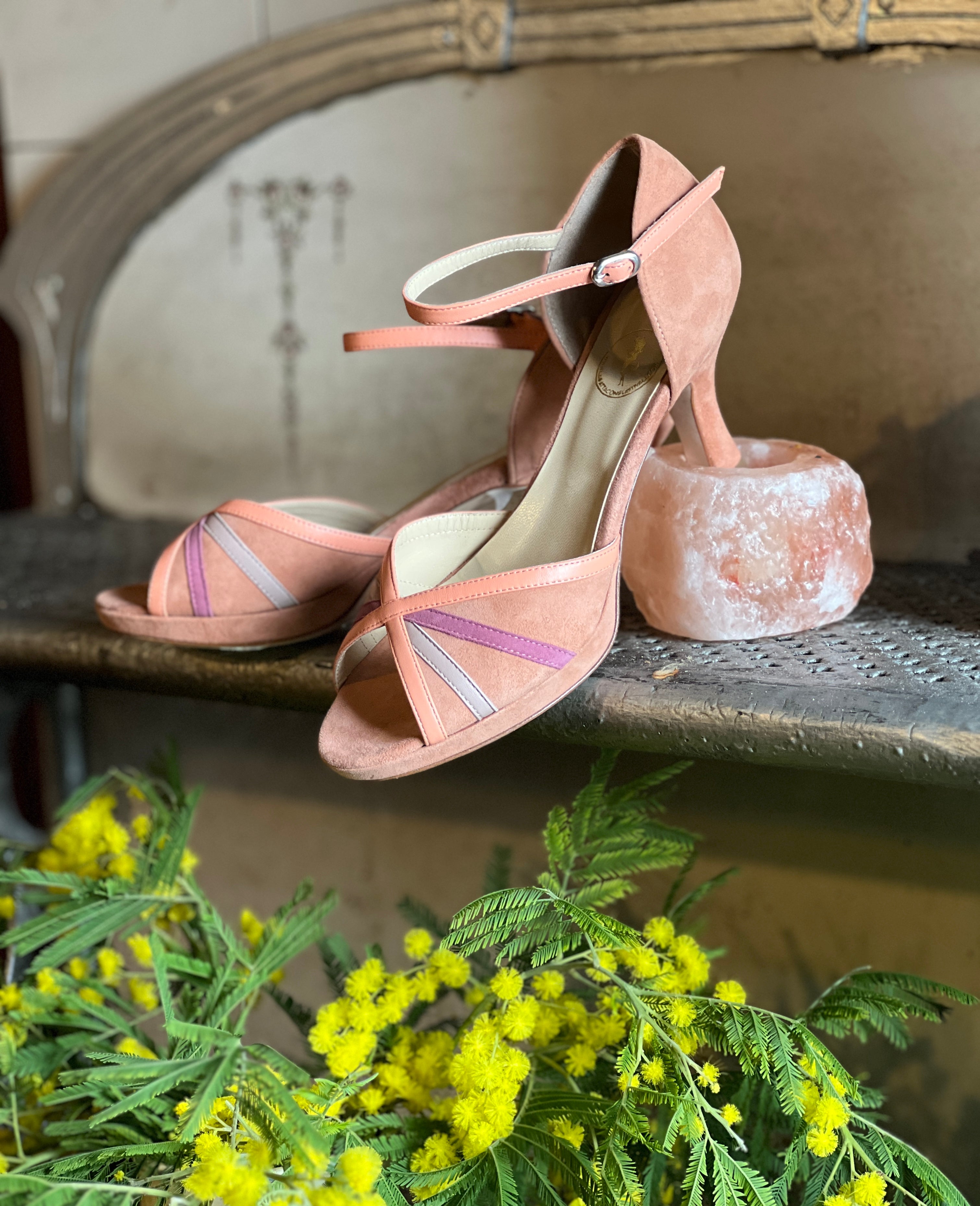 Minnie Rose sandalo in pelle e camoscio color rosa tacco 7 artigianale toscano