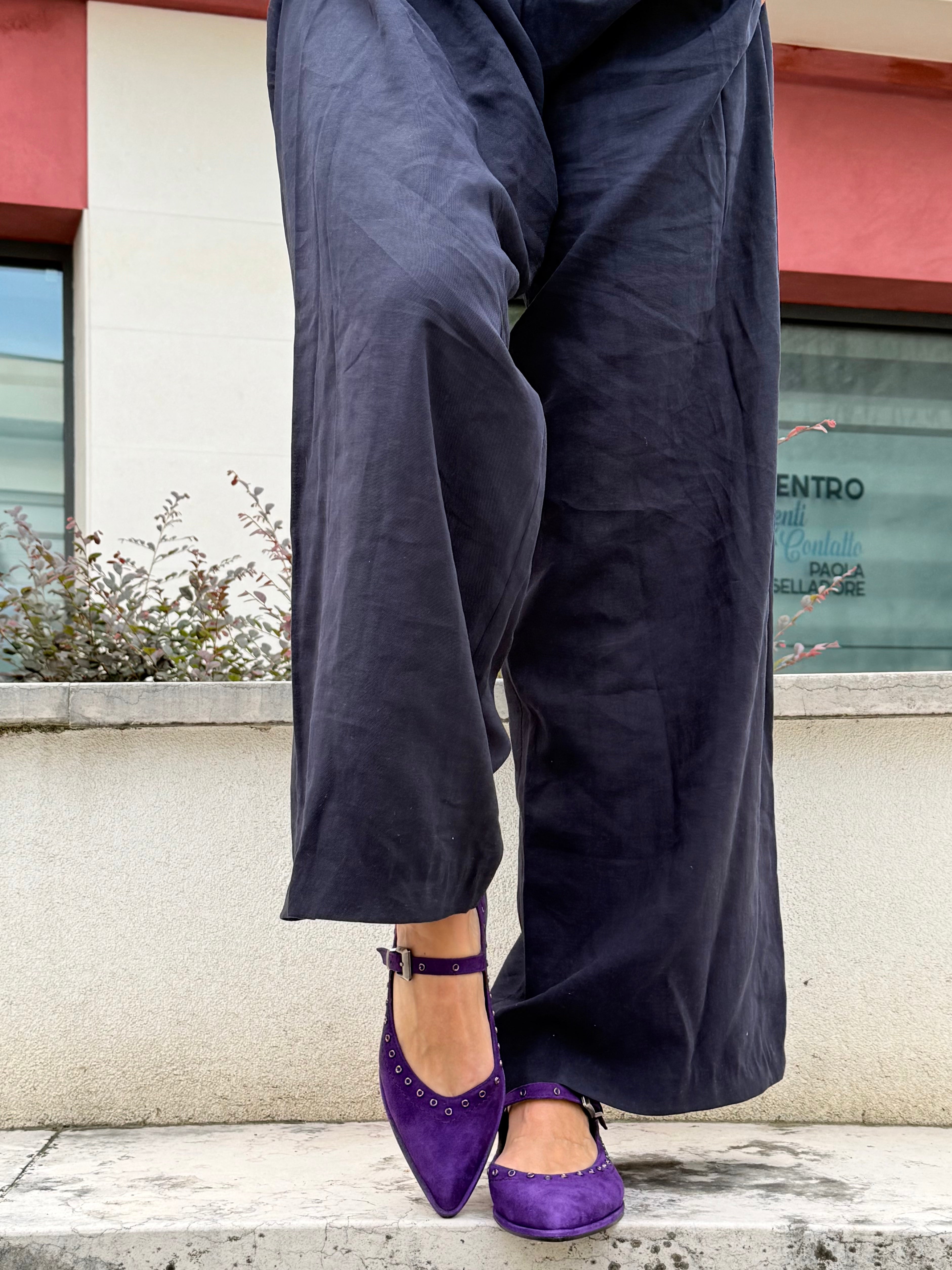 Image of Partout Purple ballerina mary jane in camoscio viola tacco 2 artigianale marchigiana