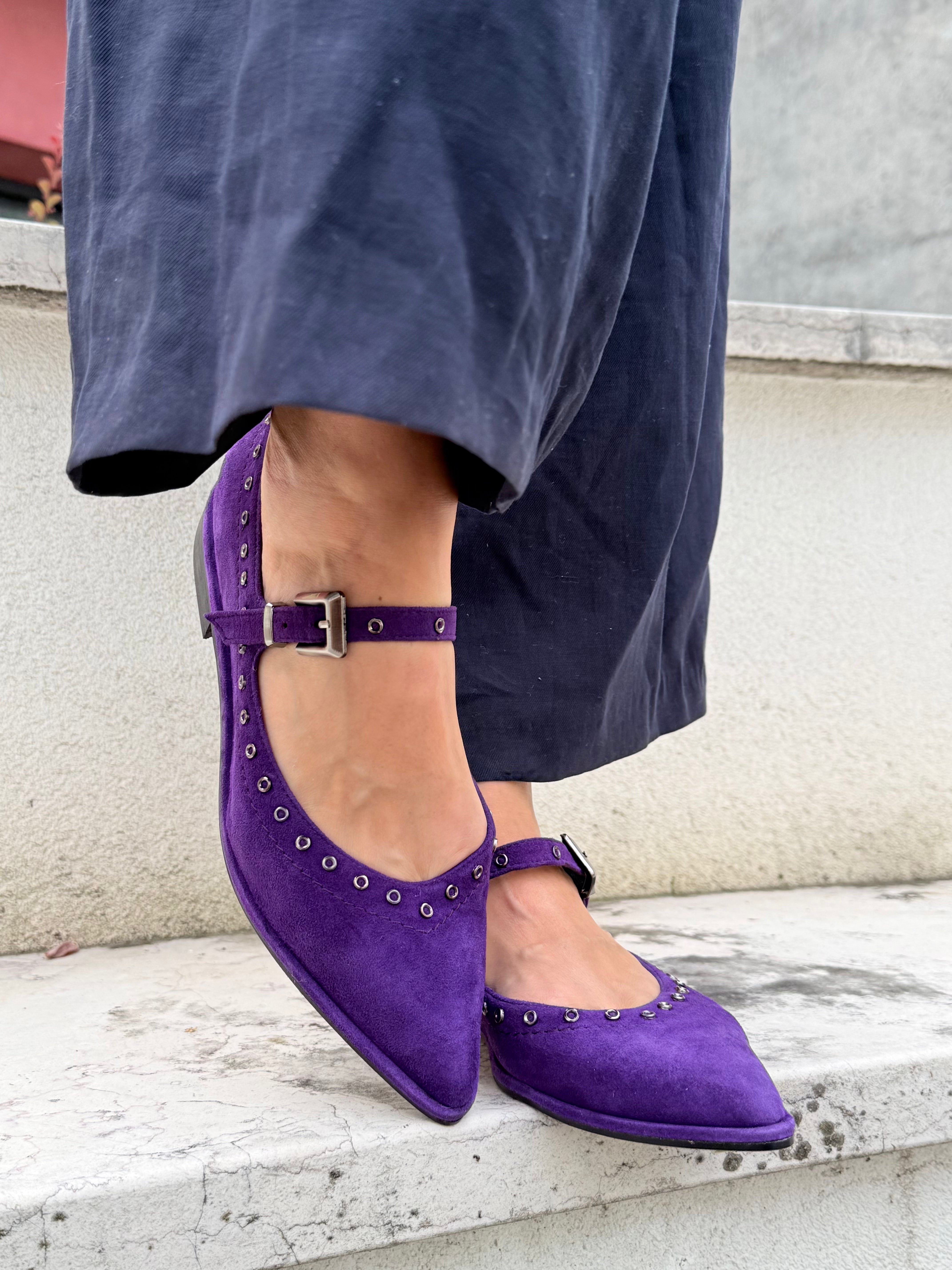 Image of Partout Purple ballerina mary jane in camoscio viola tacco 2 artigianale marchigiana