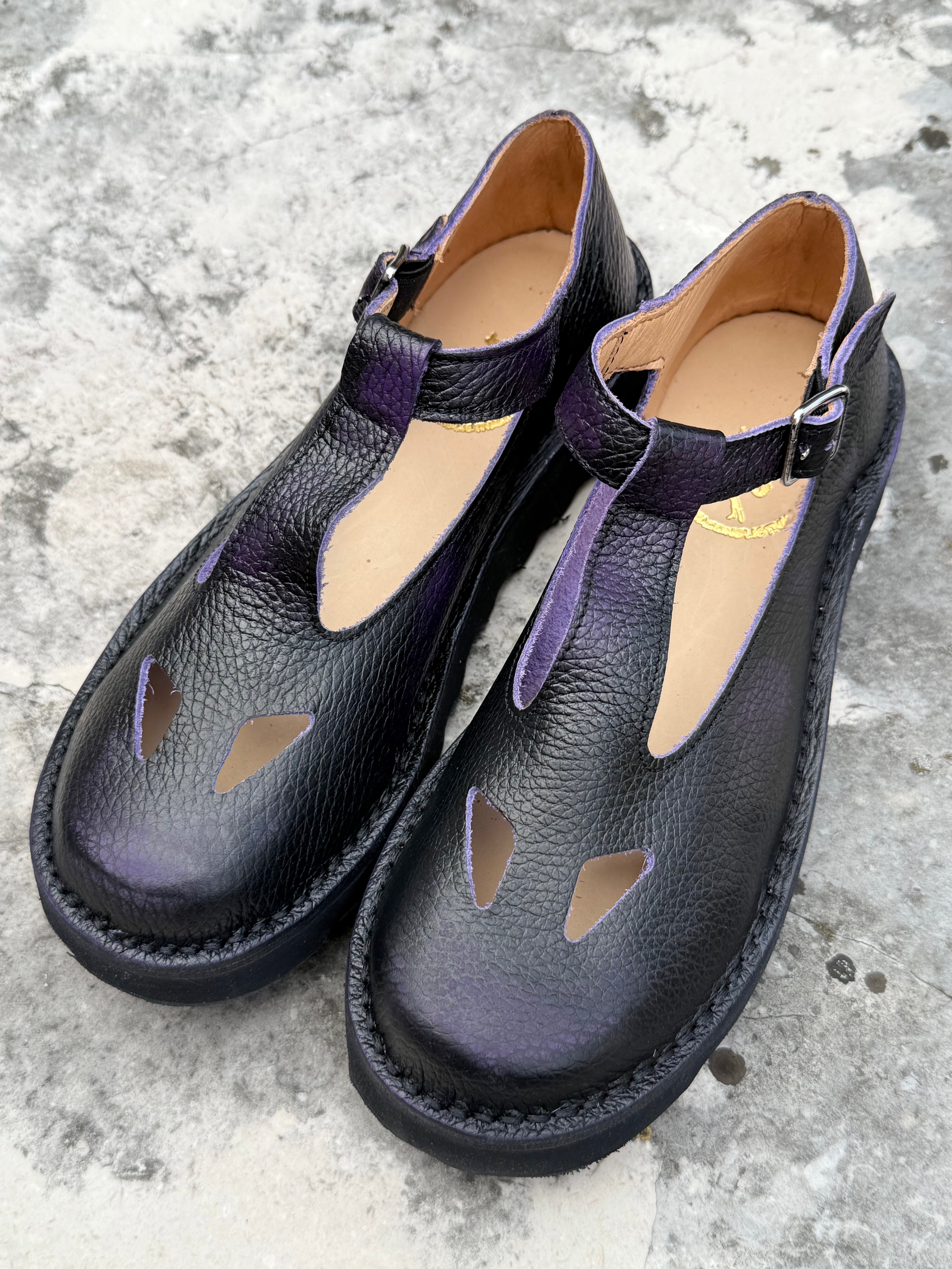 Image of Ciacola Purple Asp bebe con occhietti in dollaro asportato viola artigianale toscana