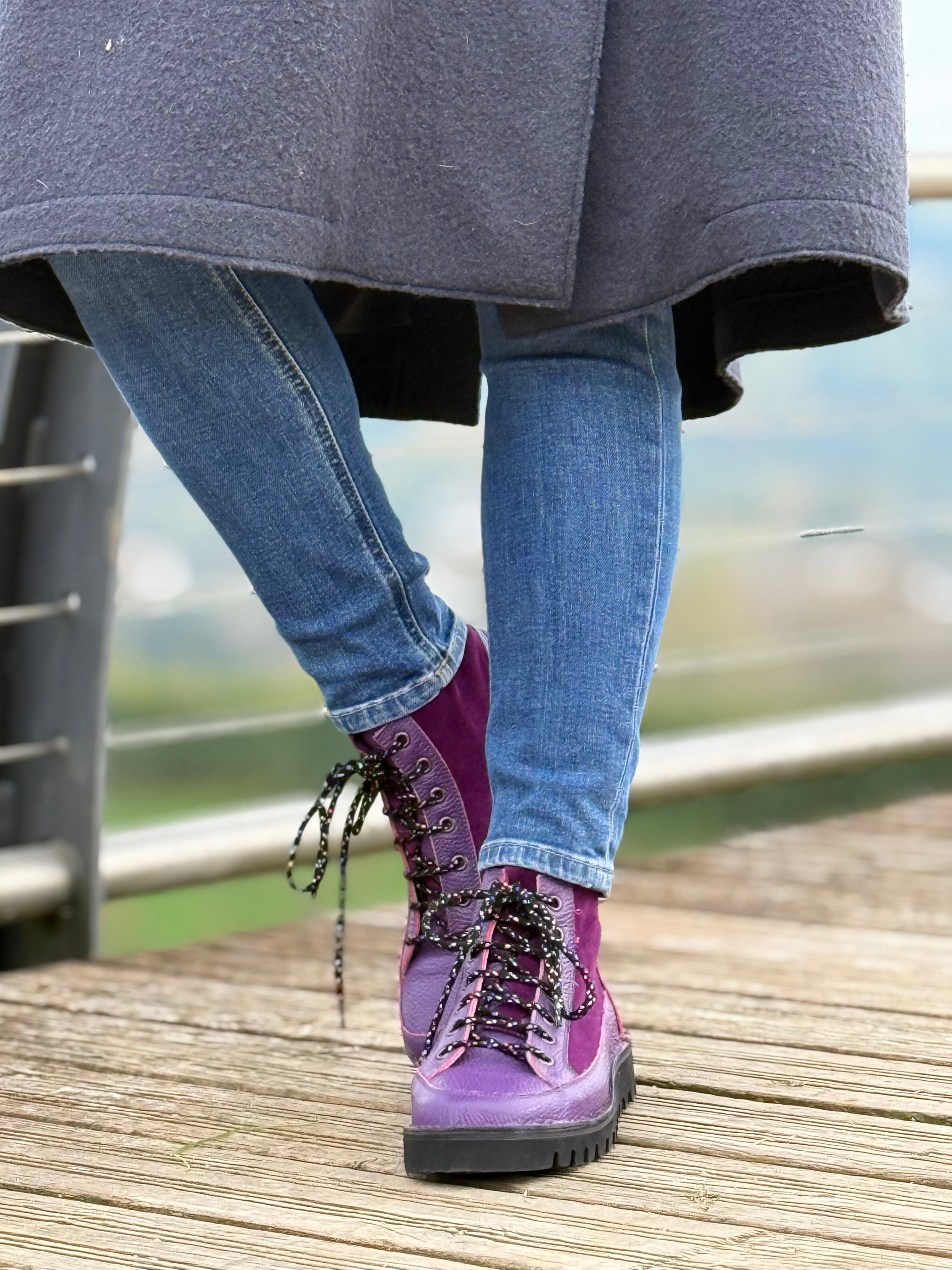 Image of Stelvio Purple sneakers in dollaro e camoscio viola artigianale toscana