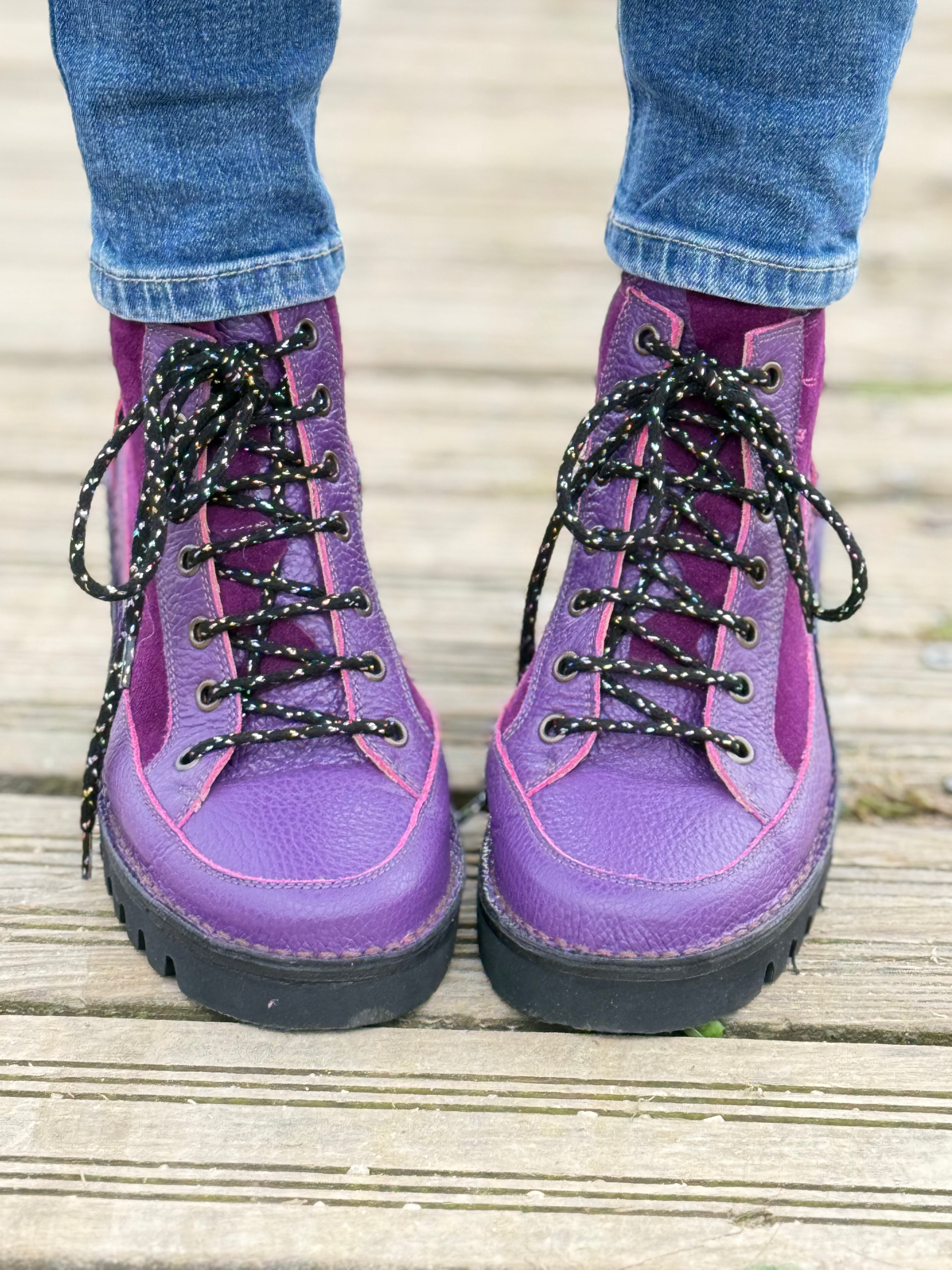 Stelvio Purple sneakers in dollaro e camoscio viola artigianale toscana