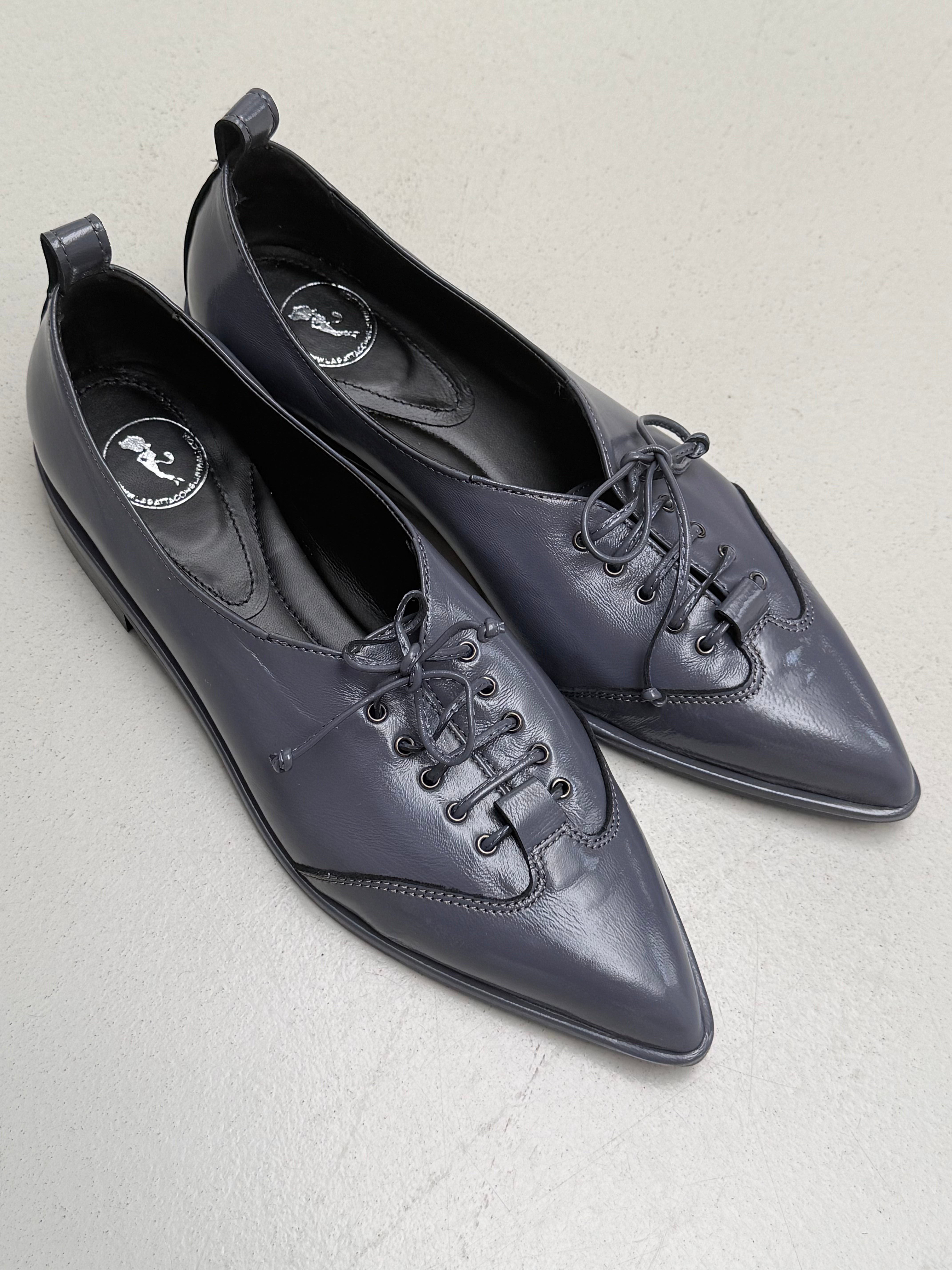 Image of Arrow Grey scarpa bassa in harrods grigio tacco 2 artigianale marchigiana