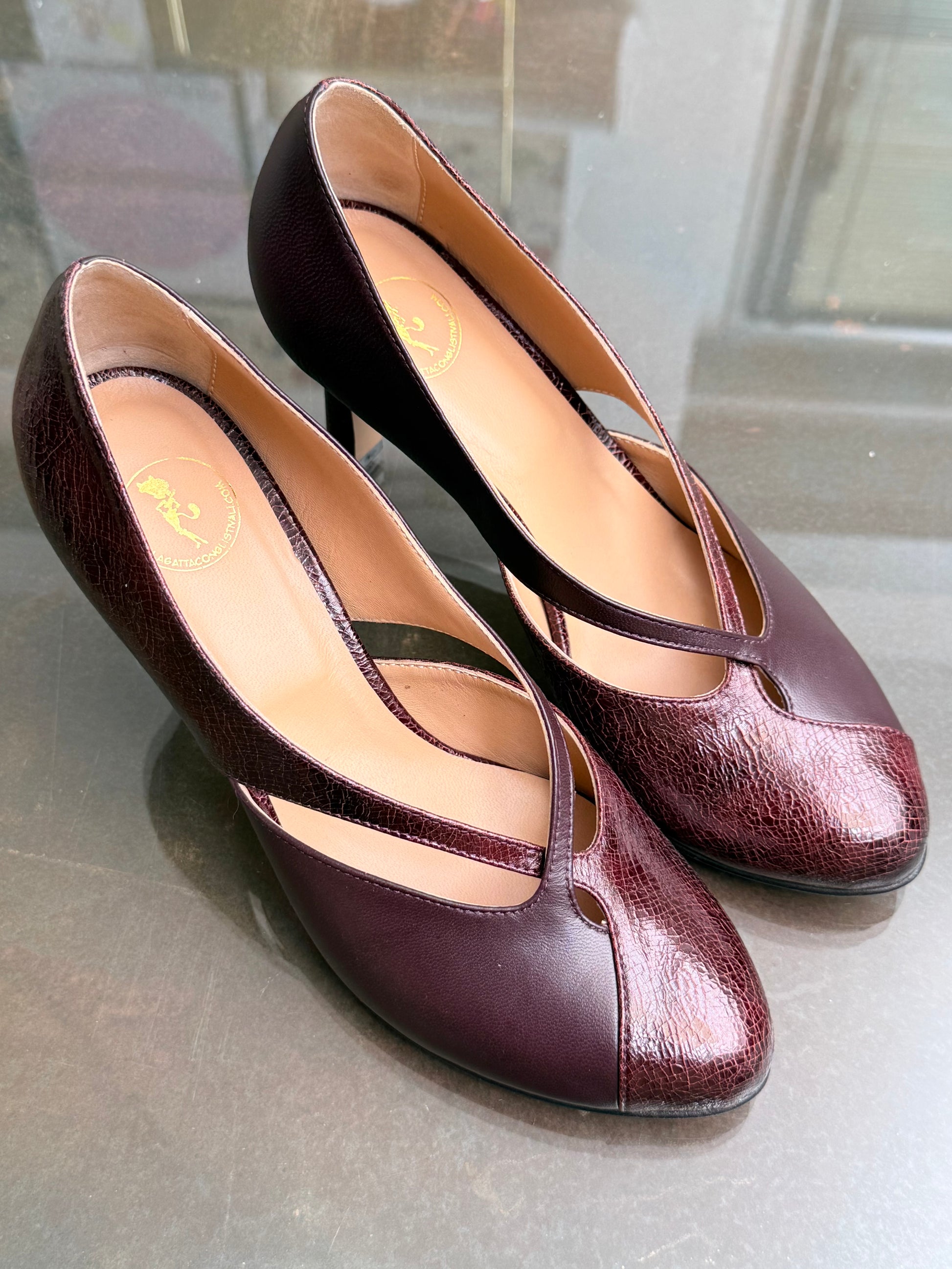 Defense Brown decolleté in nappa marrone tacco 7.5 artigianale marchigiana