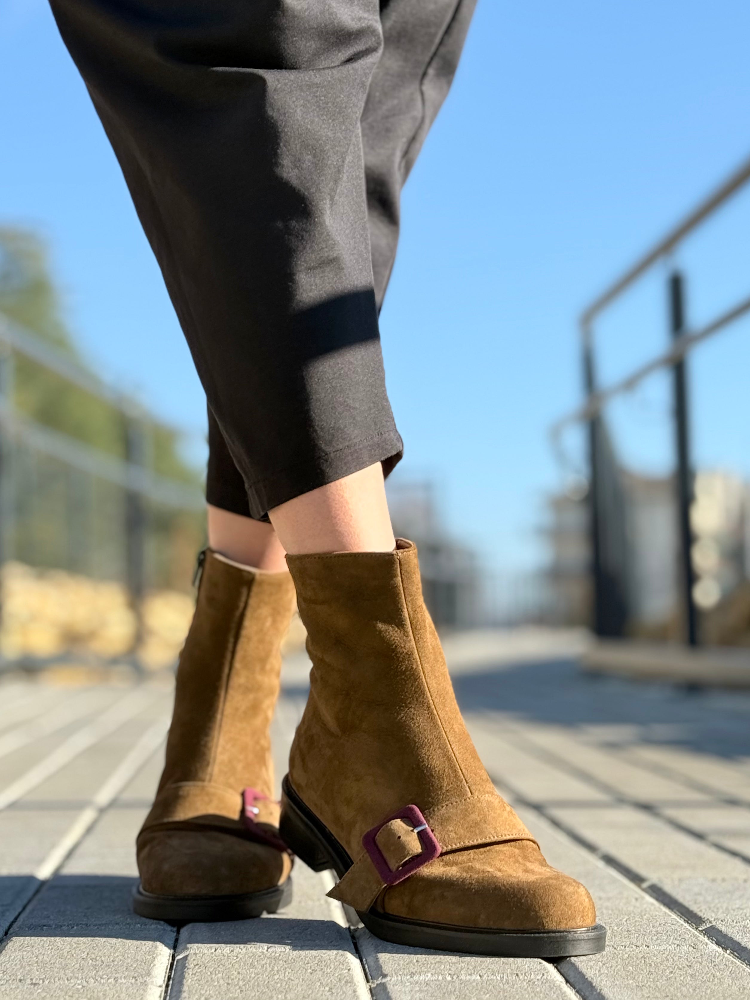 La Gatta Con Gli Stivali