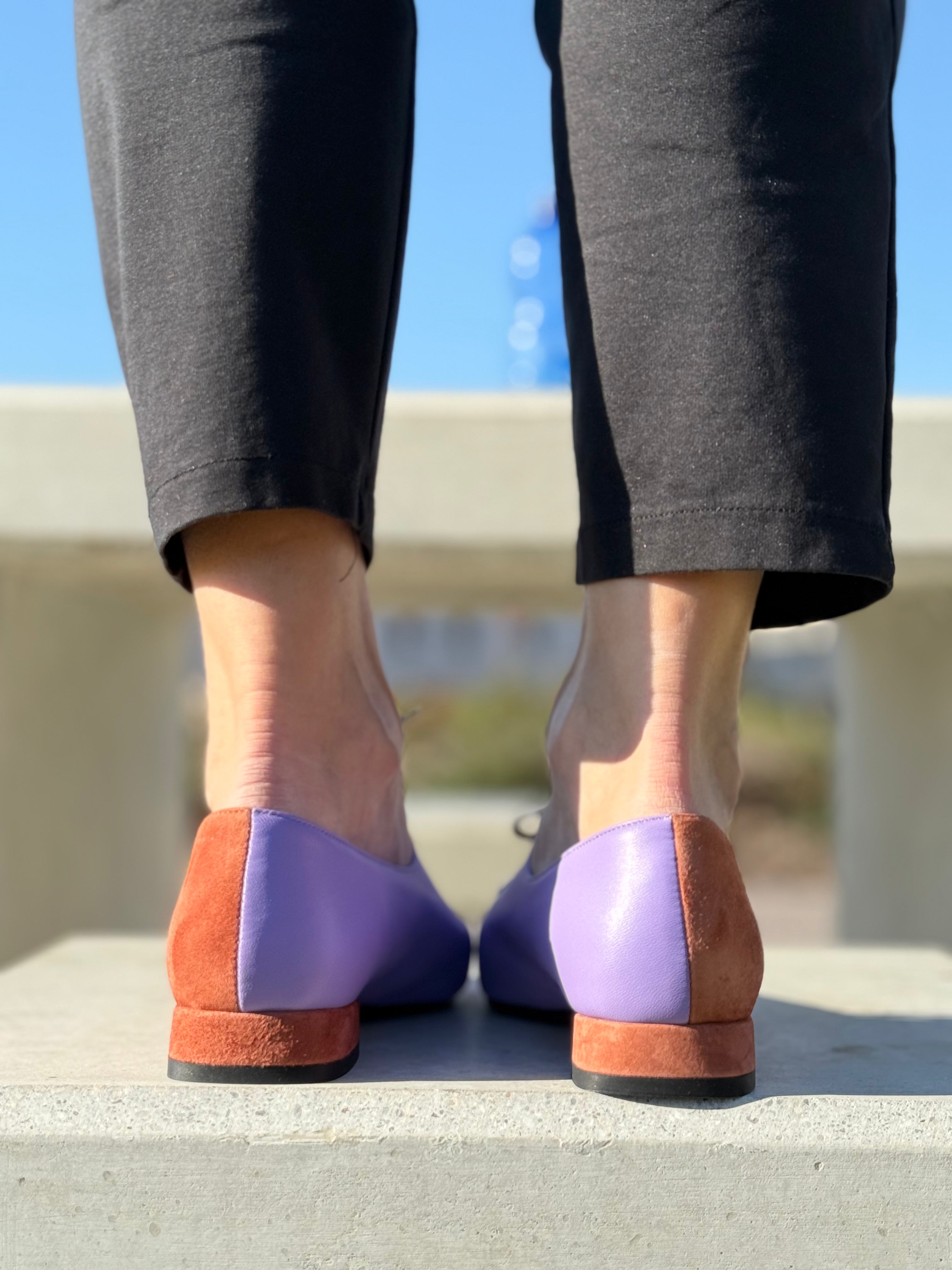 Image of Jessica Cuoio scarpina bassa in nappa glicine e camoscio cuoio artigianale pugliese