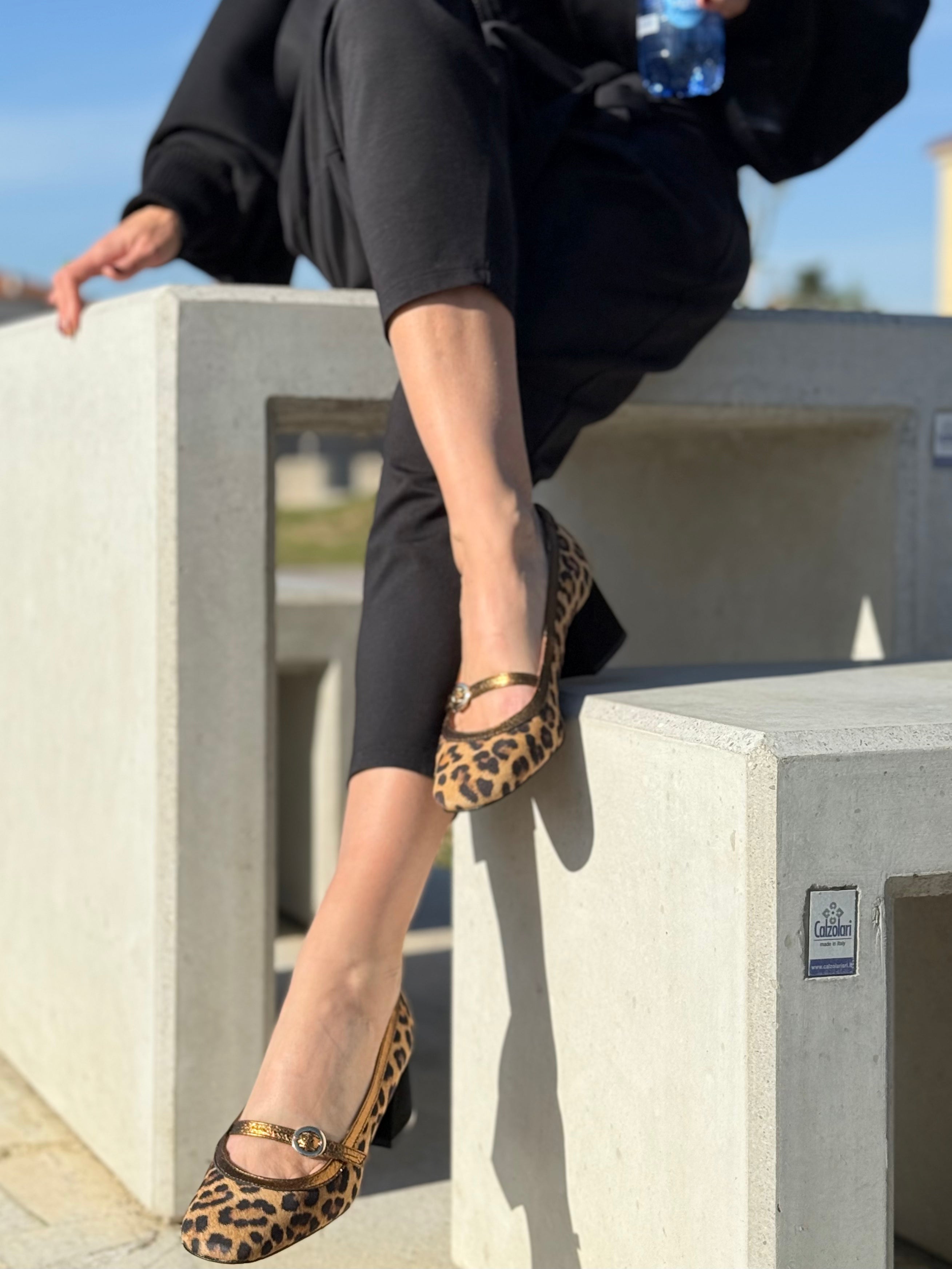 Image of Alan gold scarpa in crosta stampata mary jane tacco 5.5 artigianale pugliese