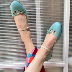 Image of Cayman Azz ballerina a sacchetto in nappa azzurra lavorazione artigianale