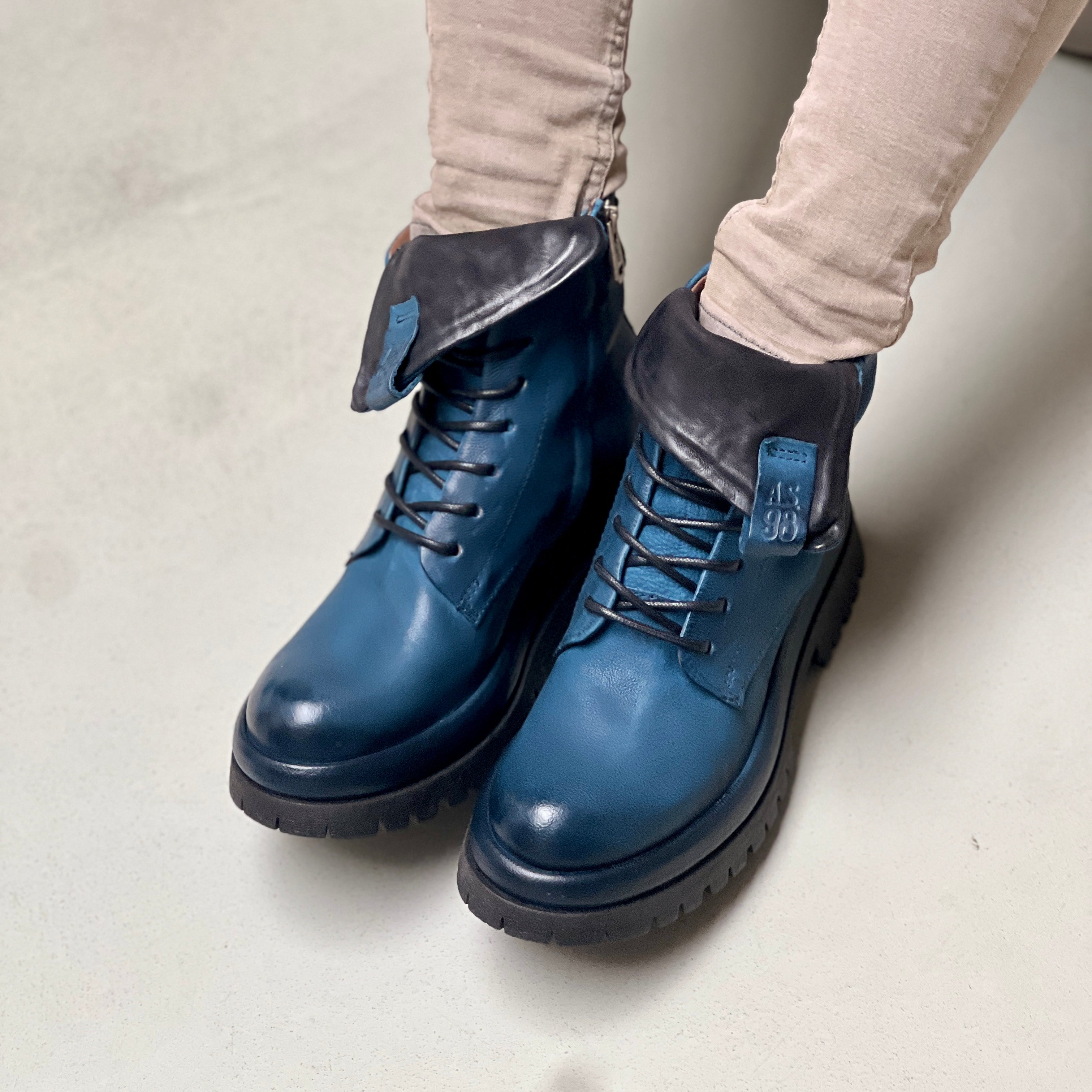 Bold Navy