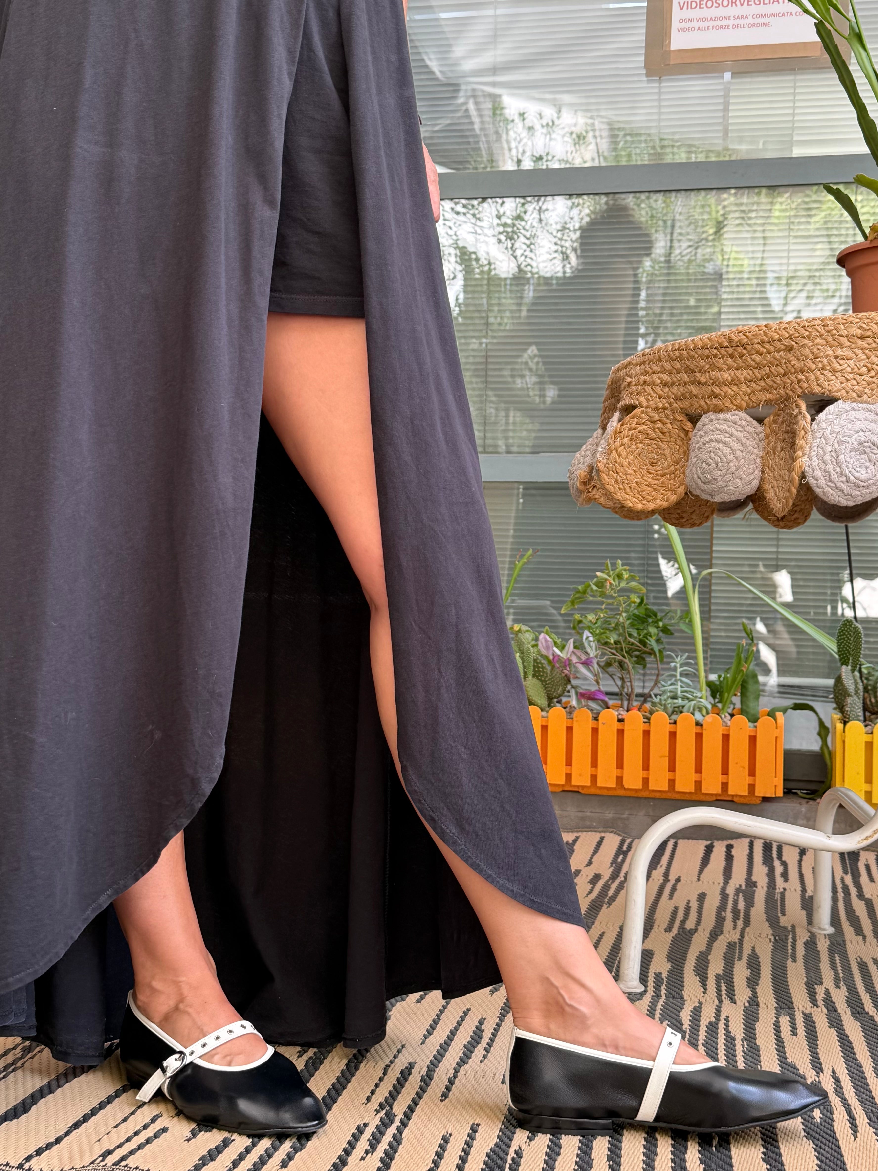Image of Hugs Bw ballerina mary jane in nappa elasticizzata nera tacco 1 artigianale toscana