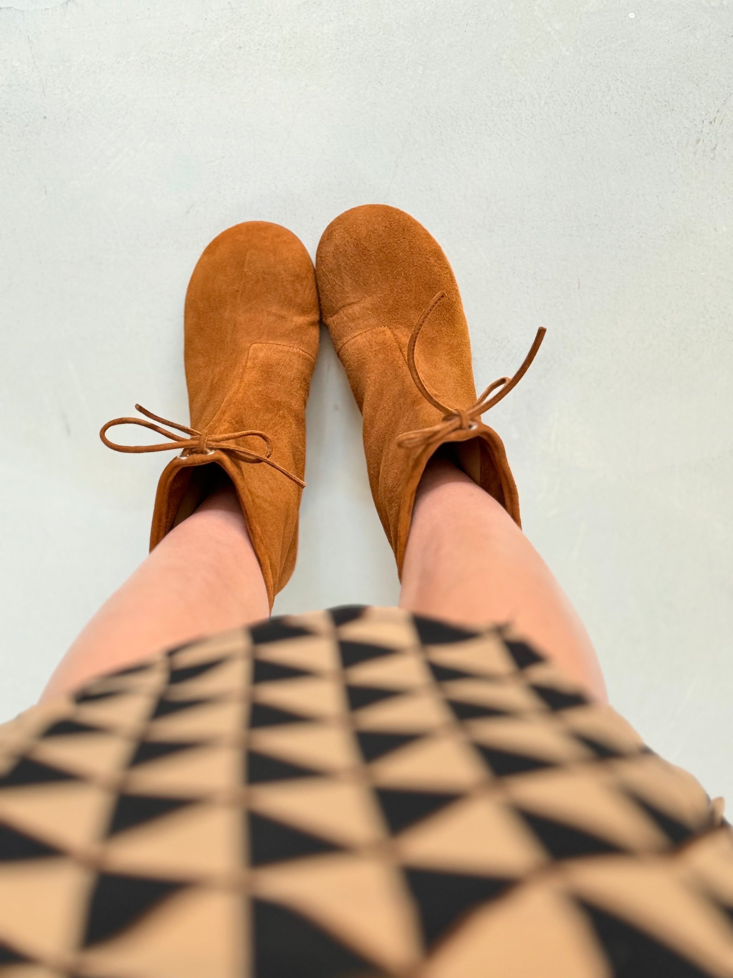 Image of Tata Cuoio tronchetto in camoscio tacco 4.5 artigianale